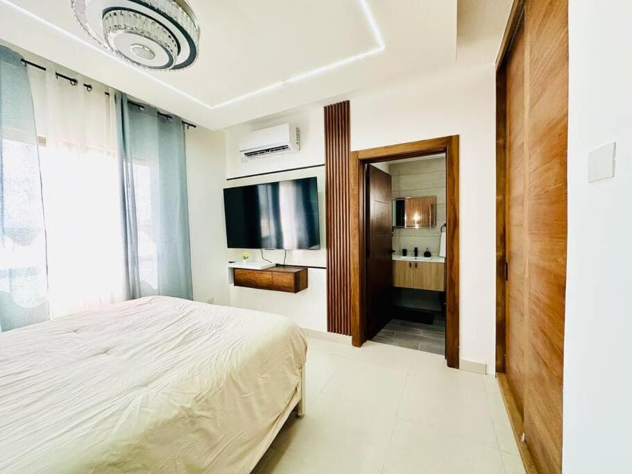 Schöne 2 Schlafzimmer 2 Badezimmer mit Pool — 17