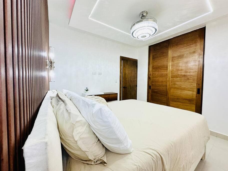 Schöne 2 Schlafzimmer 2 Badezimmer mit Pool — 19