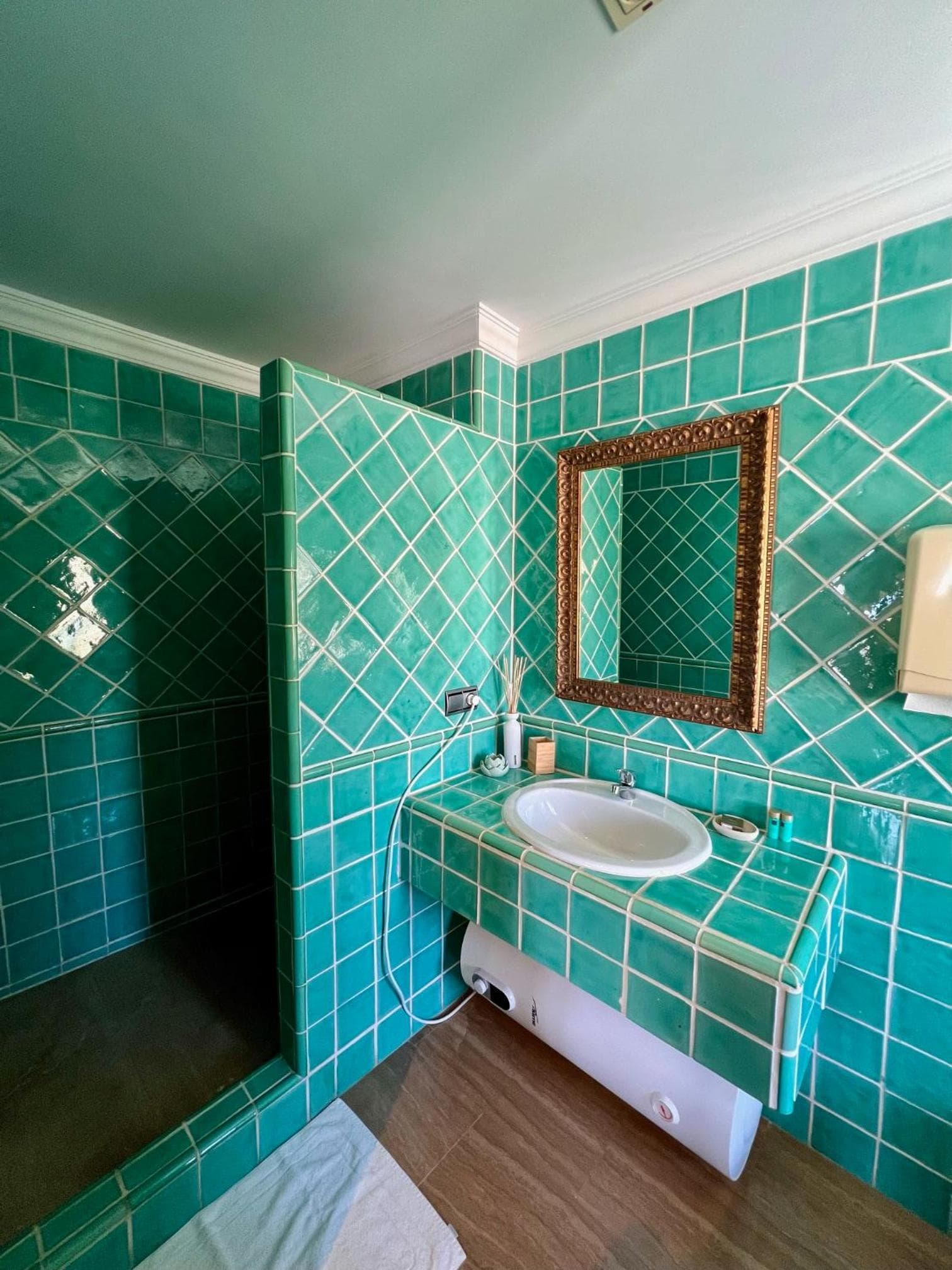 Botanico Boutique Suites — 16