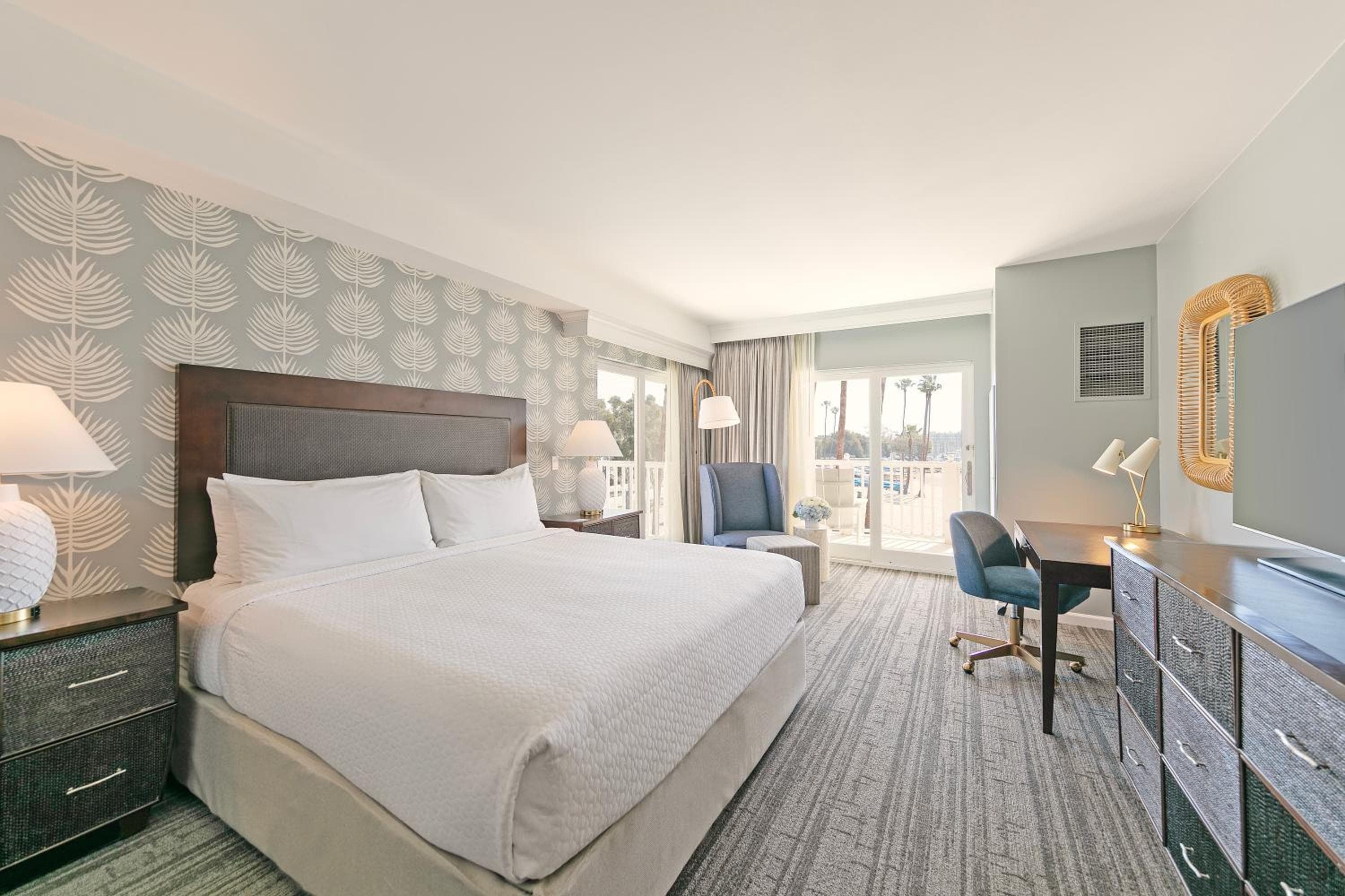 Jamaica Bay Inn Marina Del Rey Tapestry Collection by Hilton — 19
