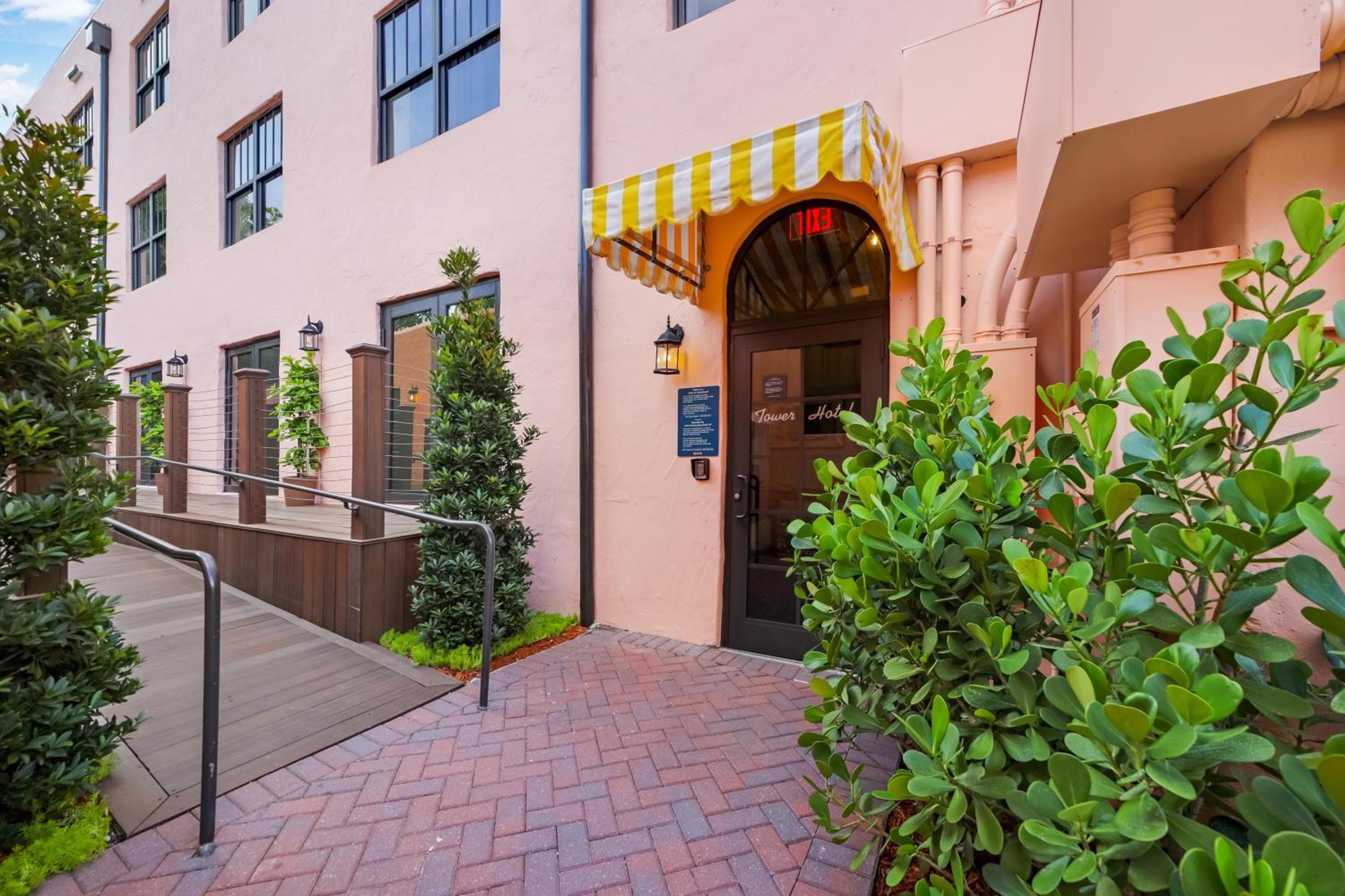 Tower Hotel Little Havana — 8