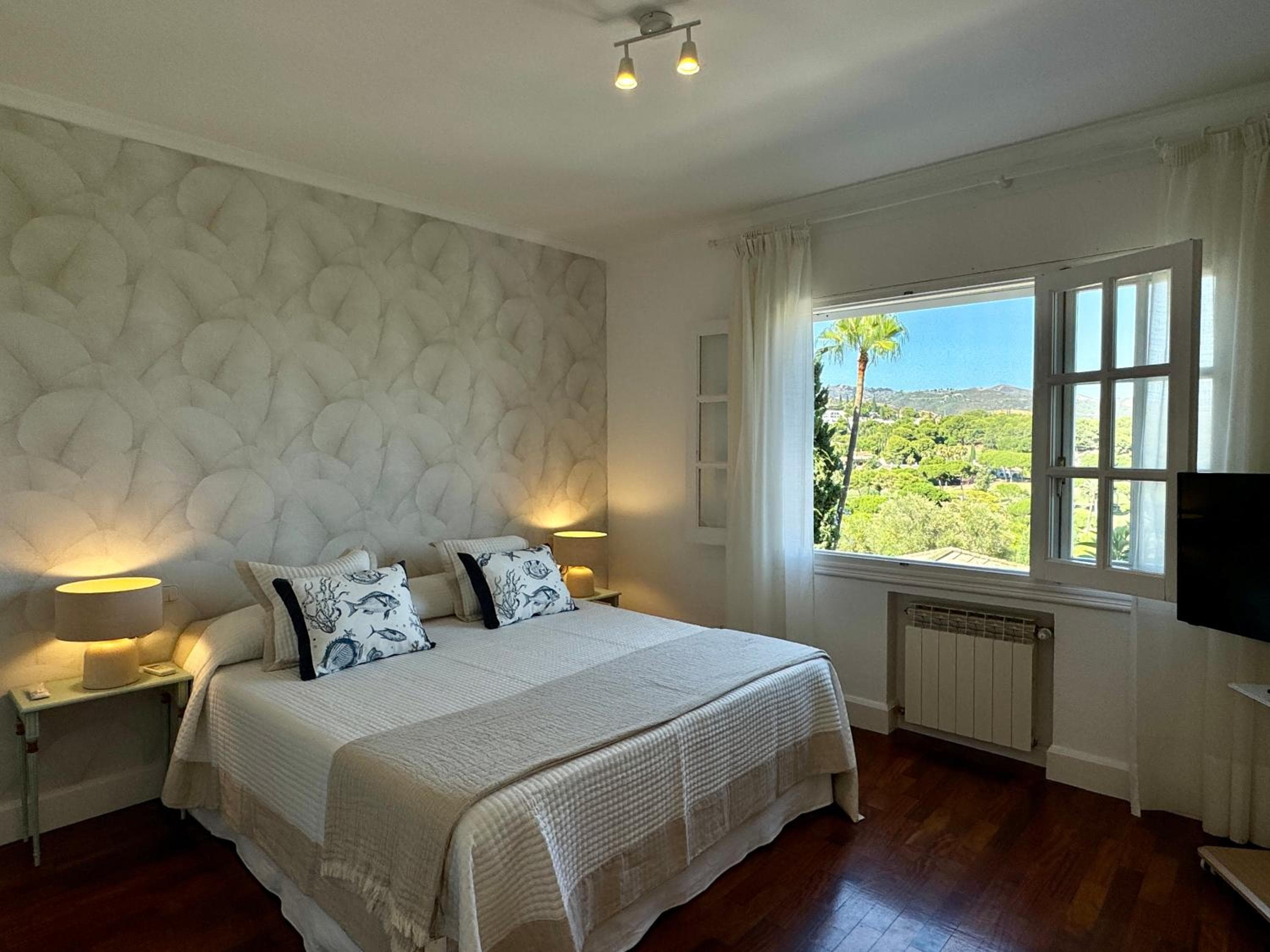 Karey Boutique House — 15