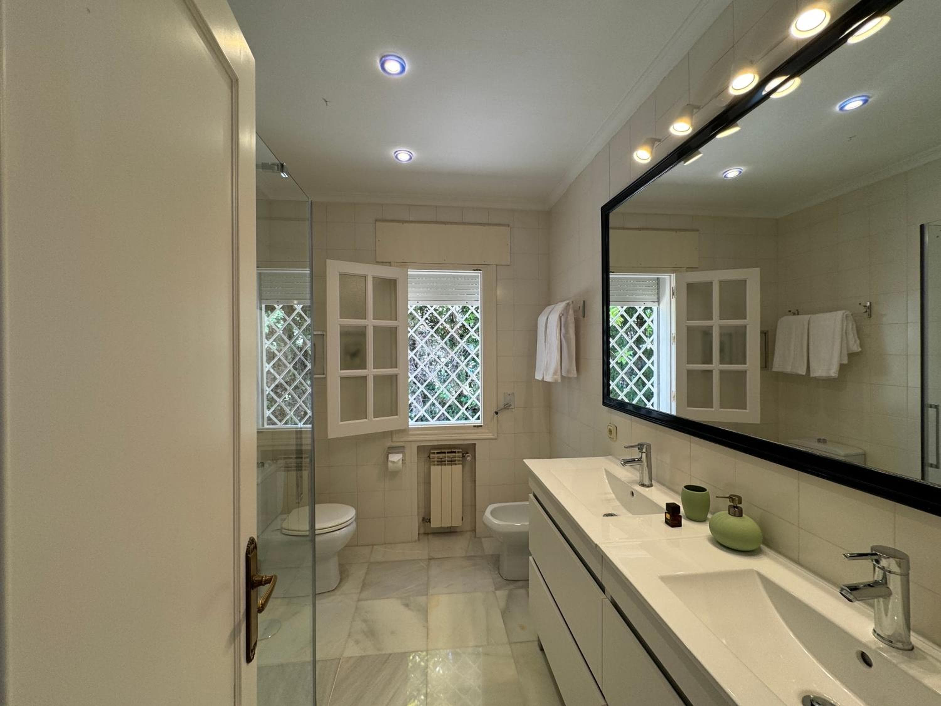 Karey Boutique House — 10