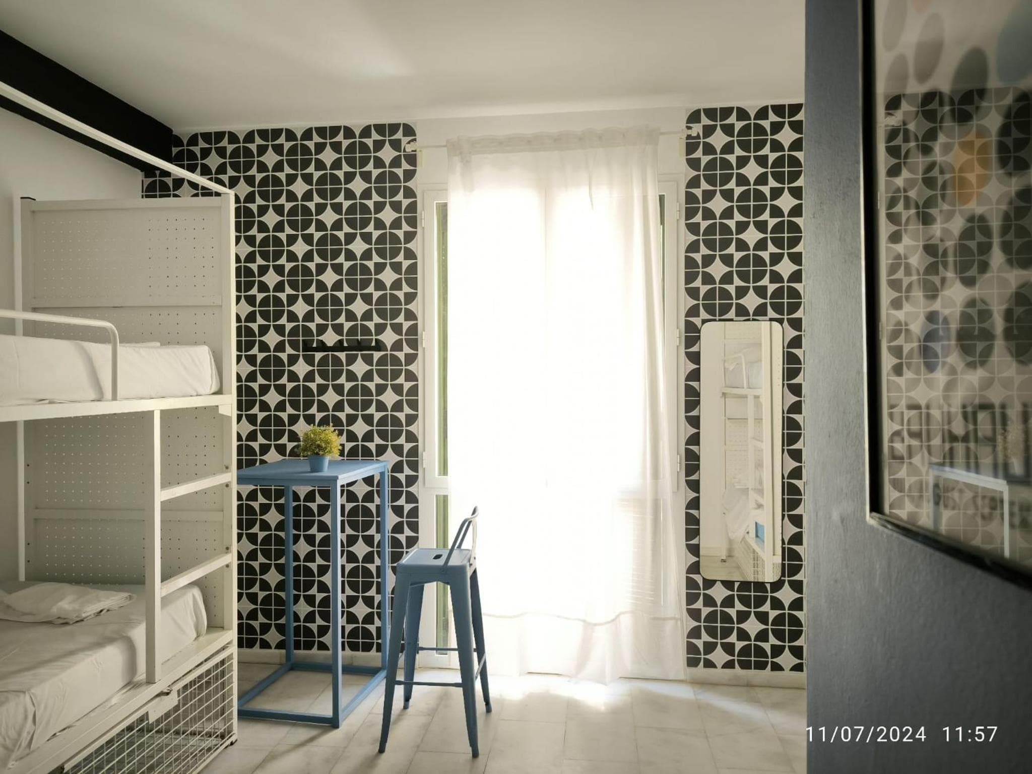 Feel Hostels Soho Malaga — 24
