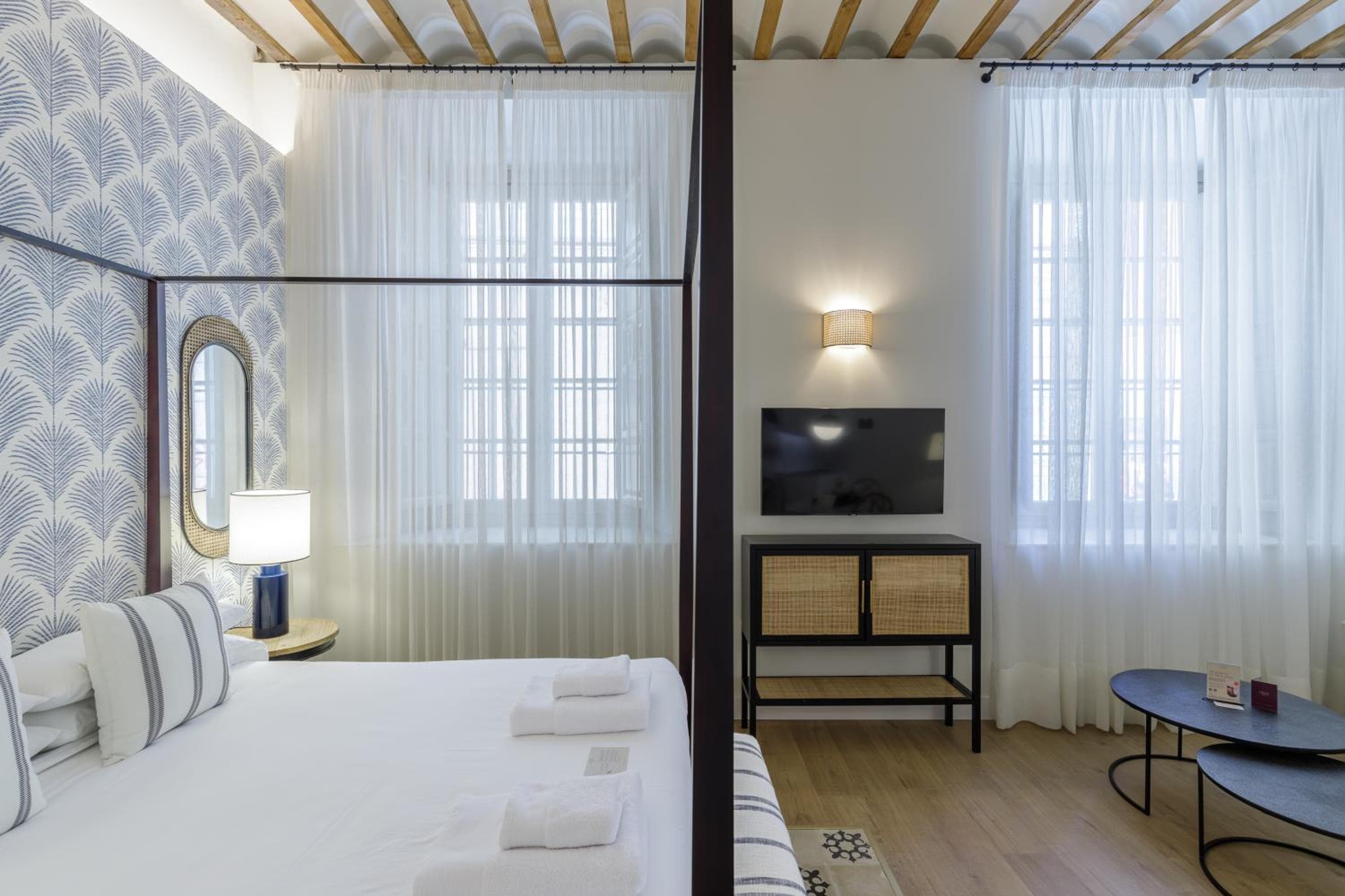 Palacio Vegafuente by Caleta Homes — 19