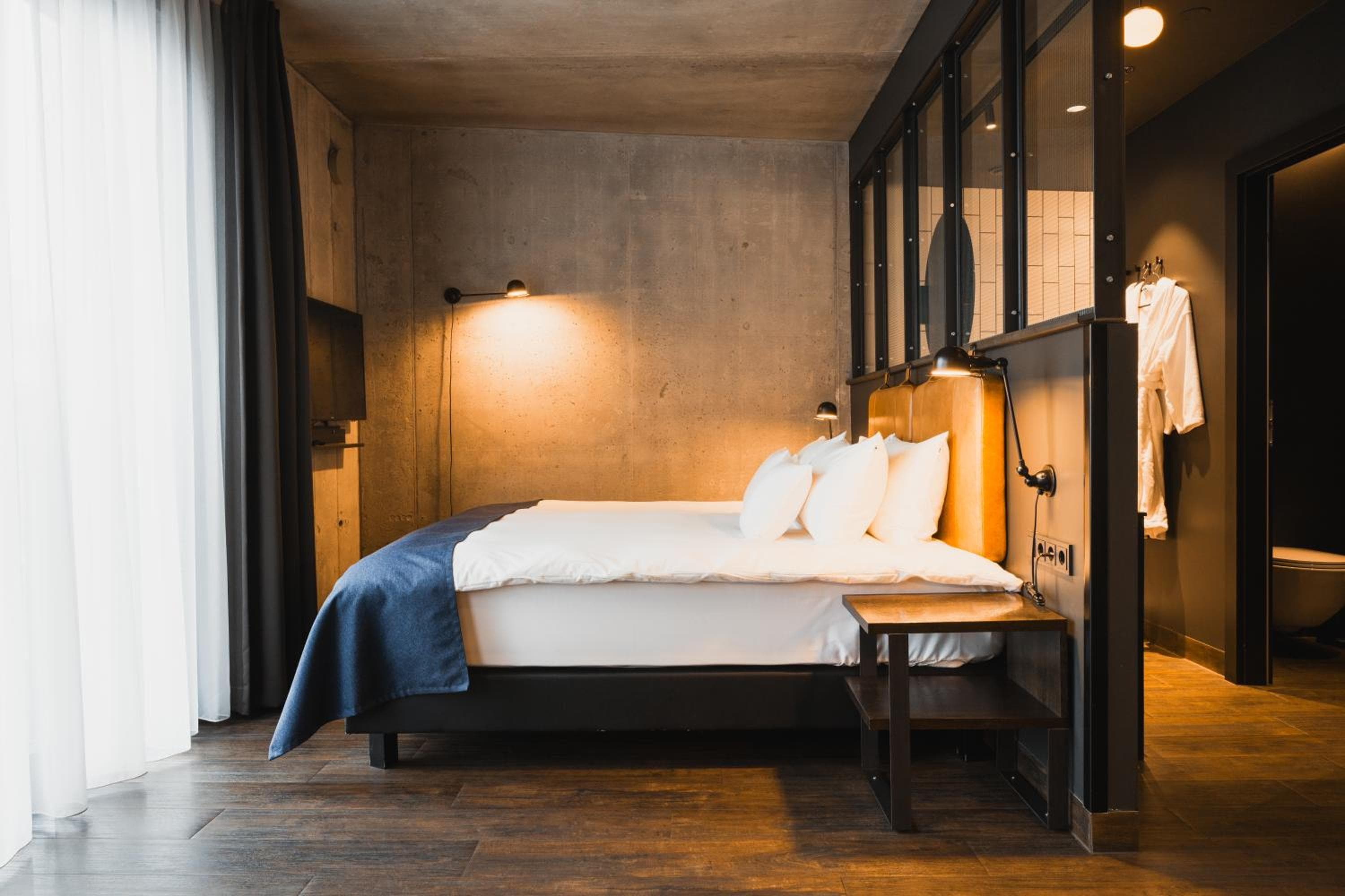 Exeter Hotel hotel, Tryggvagata 12, Reykjavík, Iceland — photo 1