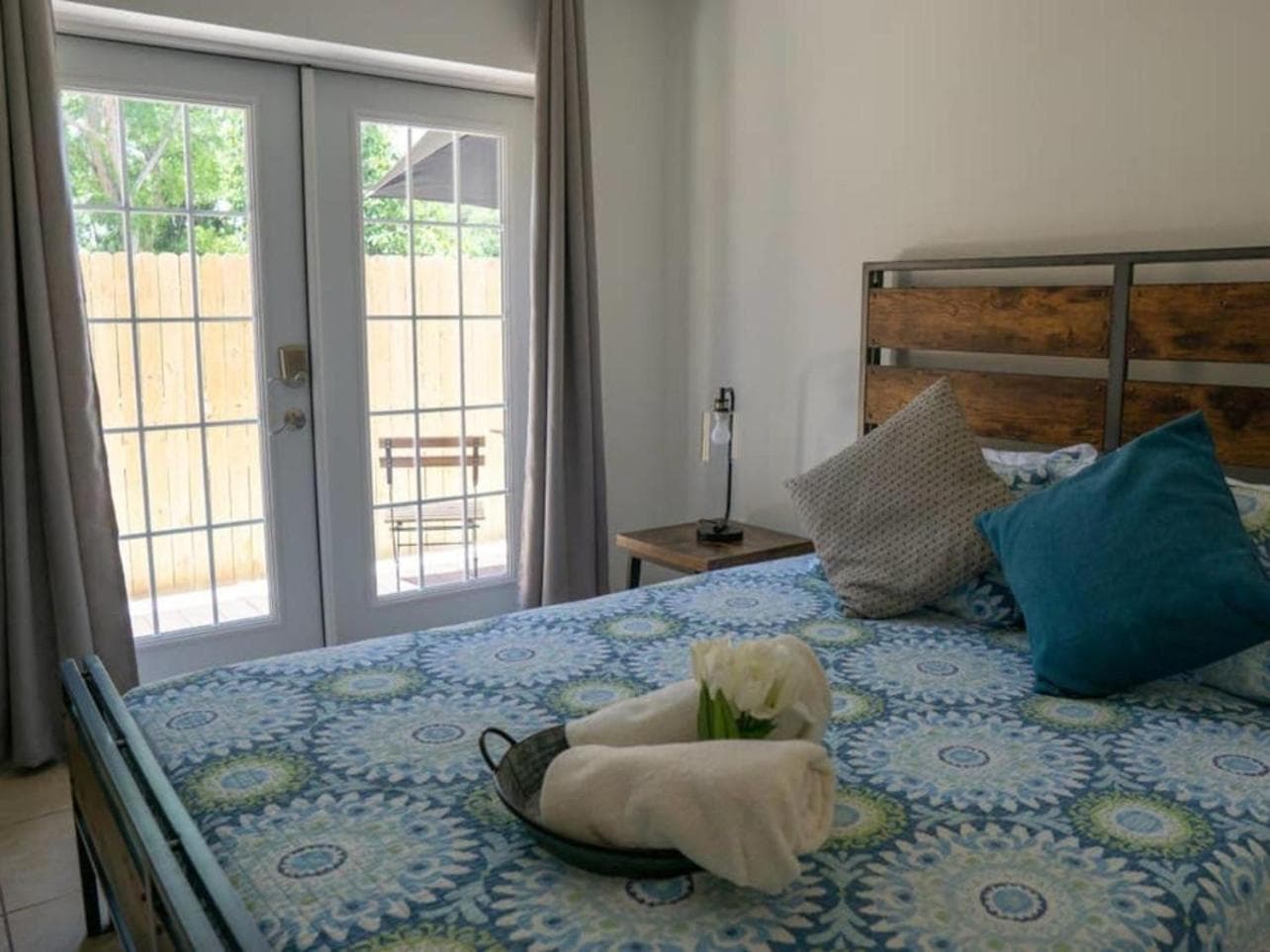 La mia casa è la tua casa, suite aeroportuali — 11
