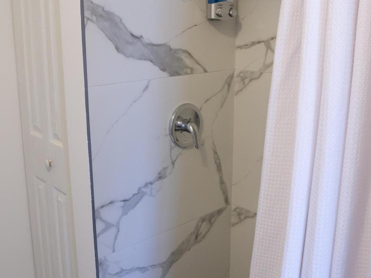 La mia casa è la tua casa, suite aeroportuali — 25