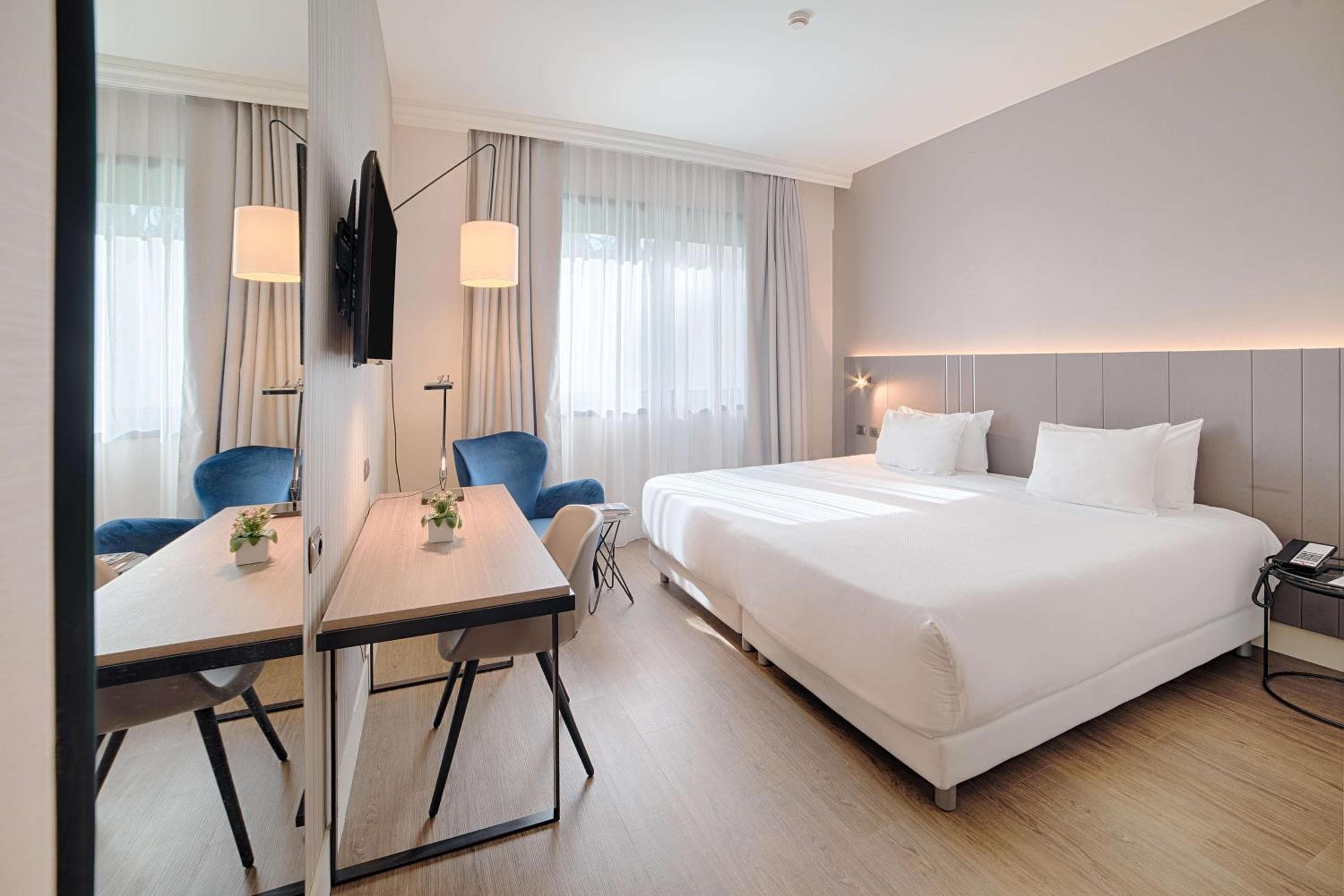 NH Roma Villa Carpegna — 10