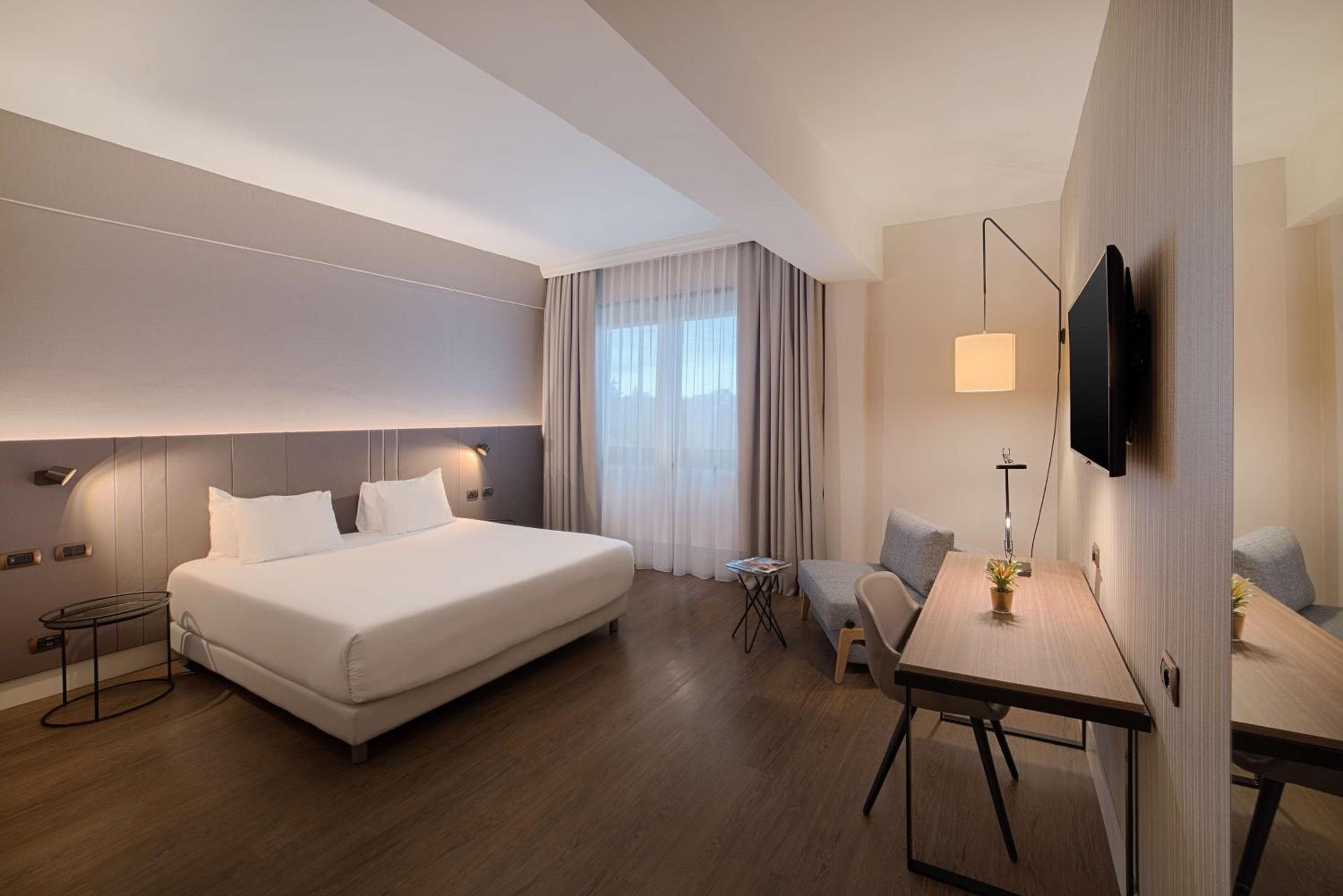 NH Roma Villa Carpegna — 22