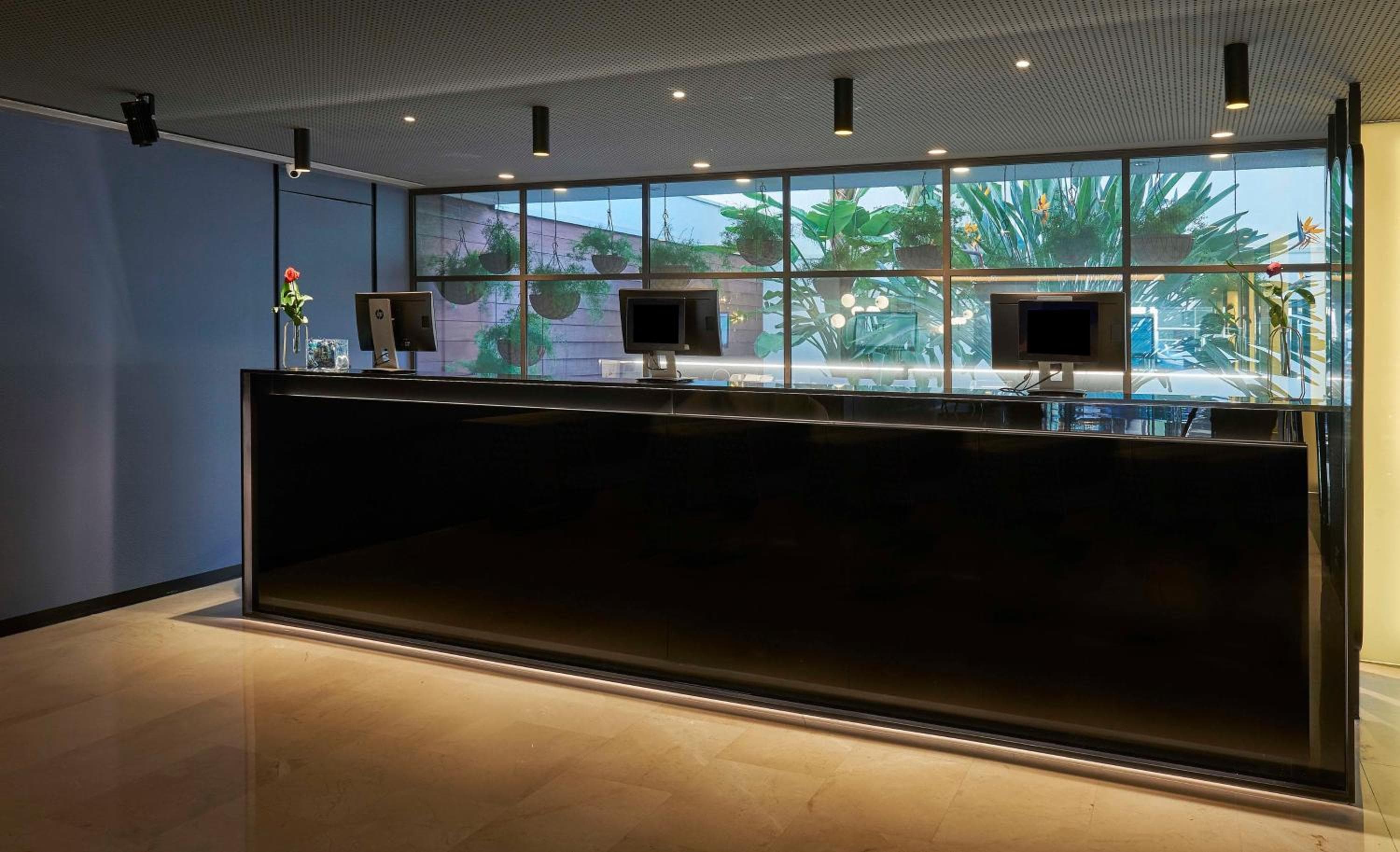 NH Sants Barcelona — 2