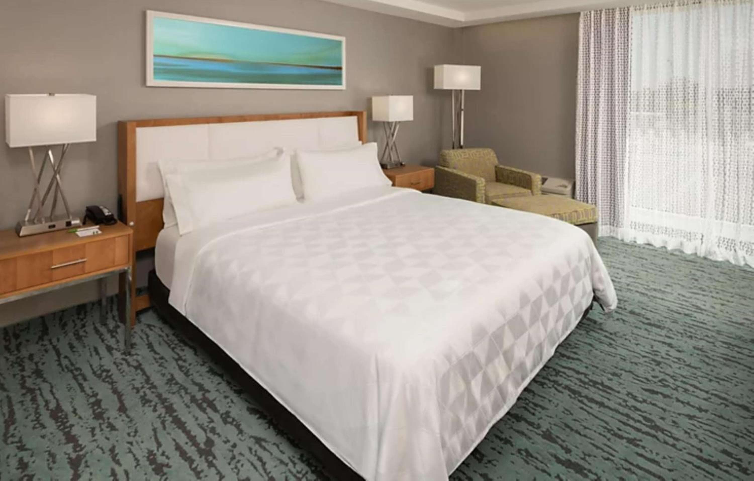 DoubleTree by Hilton Miami North I-95 — 24