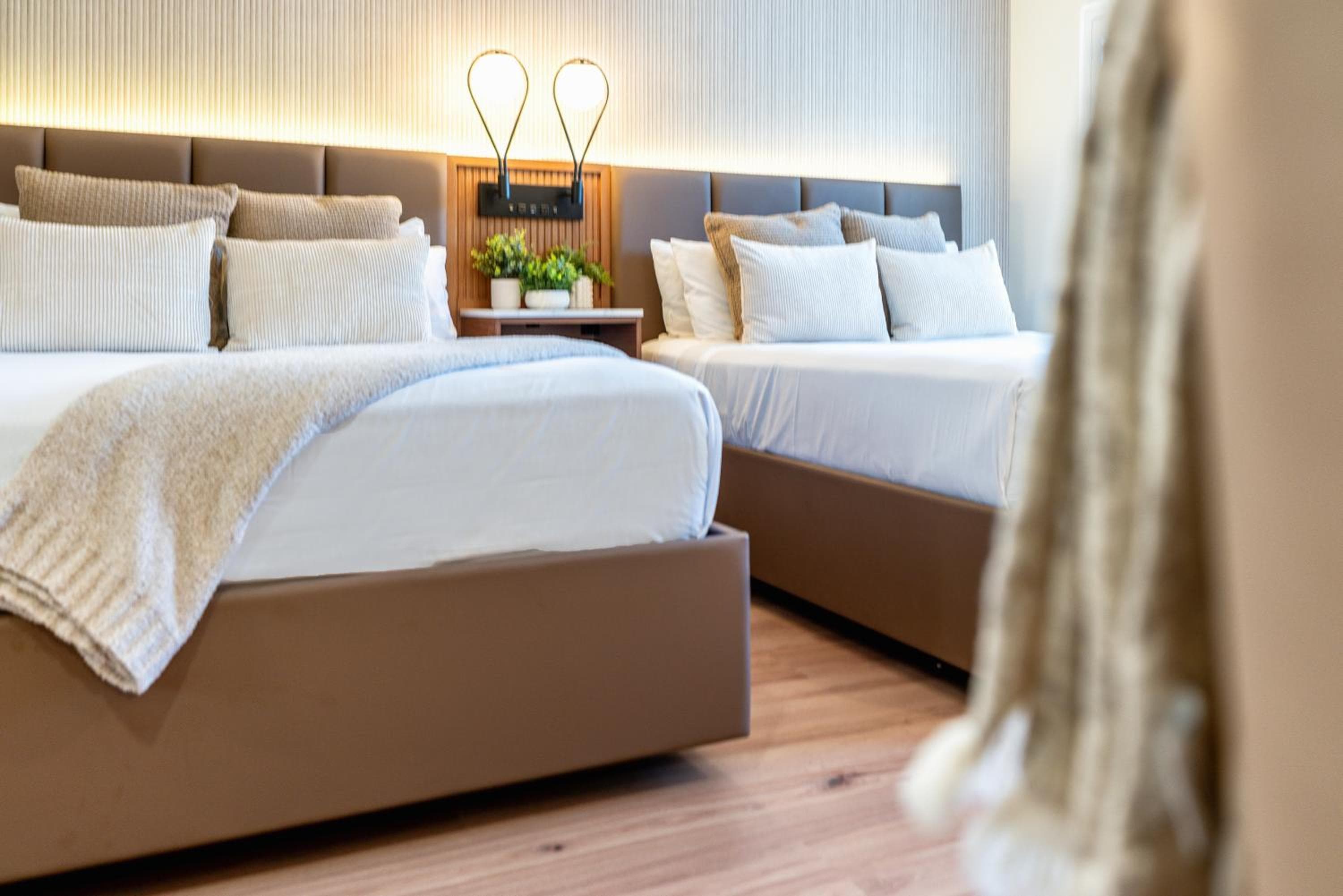LYFE INN & SUITES by AGA - Beverly Hills — 10