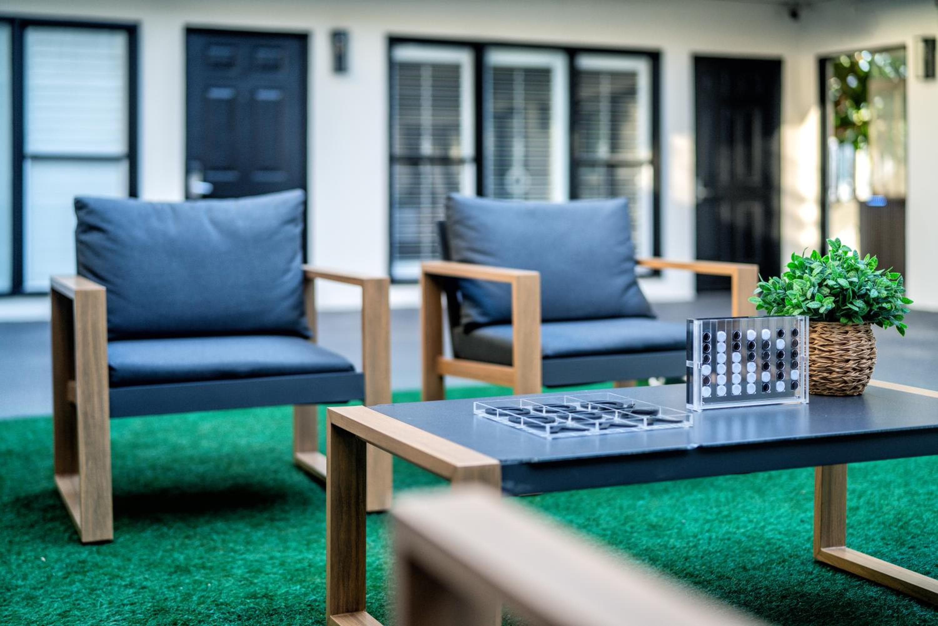 LYFE INN & SUITES by AGA - Beverly Hills — 7