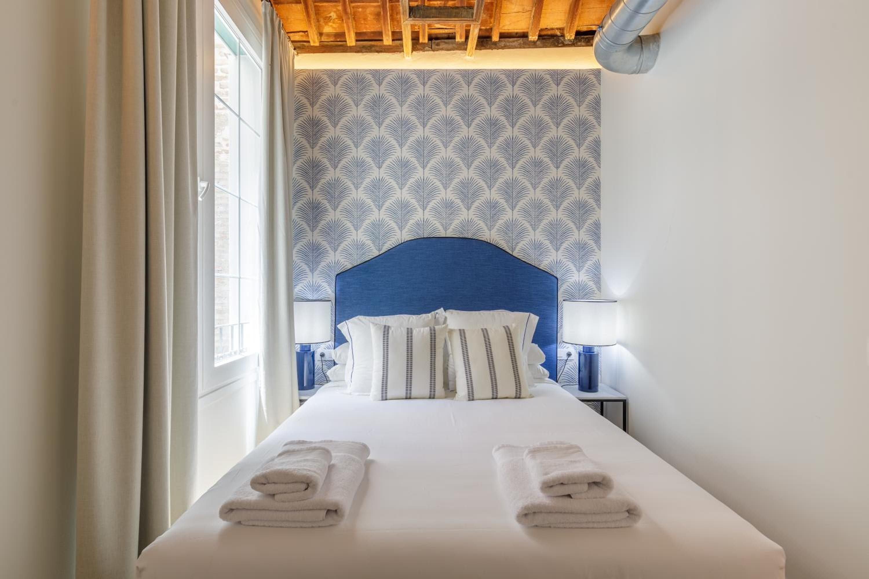 Palacio Vegafuente by Caleta Homes — 9