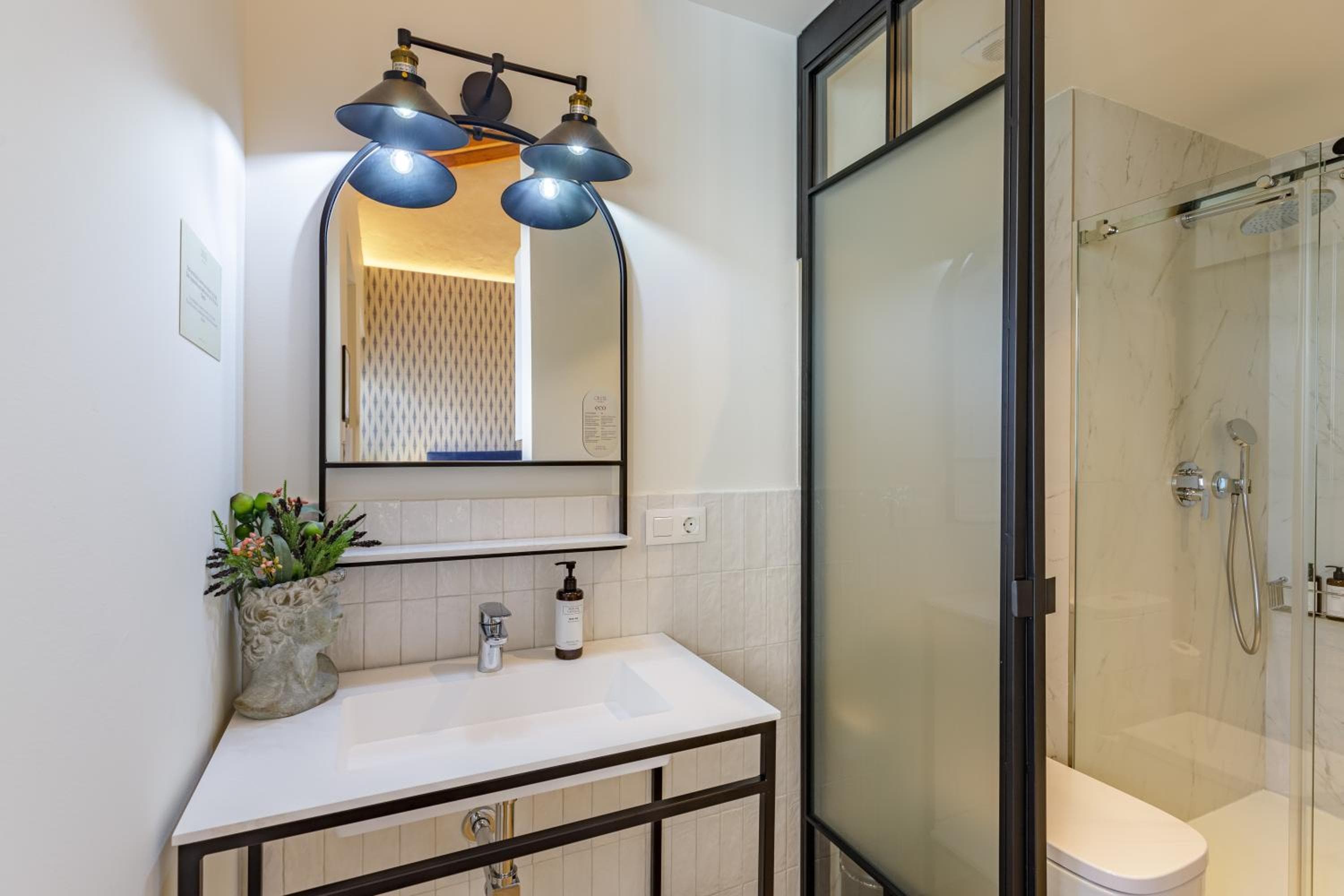 Palacio Vegafuente by Caleta Homes — 3