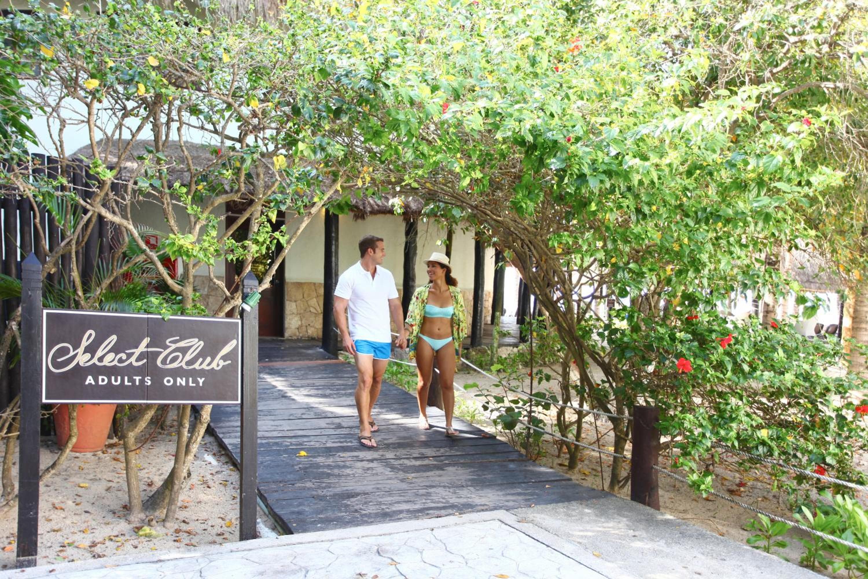 Select Club at Sandos Caracol All Inclusive - Adults Only Area — 11