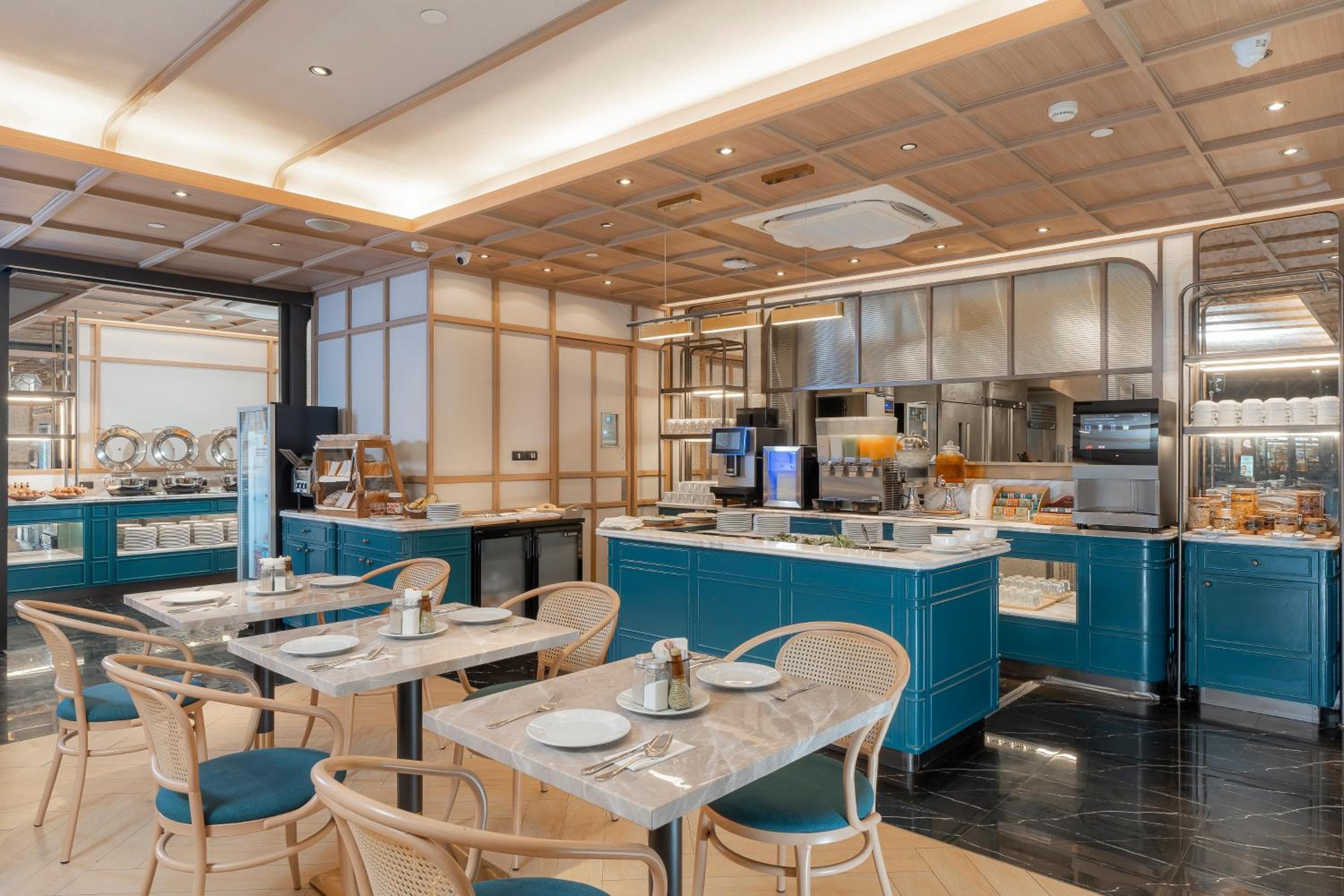 Staybridge Suites Bangkok Thonglor by IHG — 12