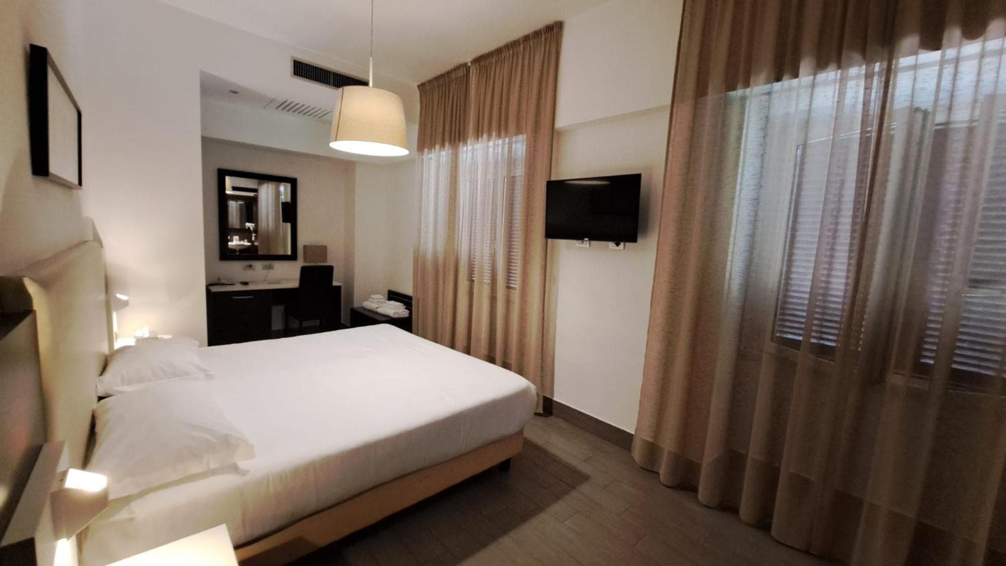 LH Hotel Excel Roma Montemario — 12