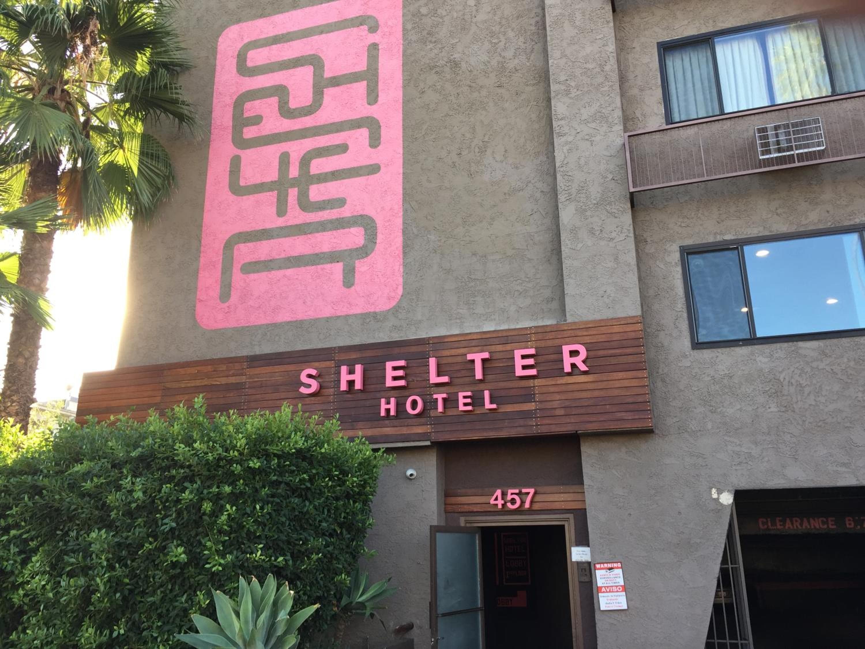 Shelter Hotel Los Angeles — 1