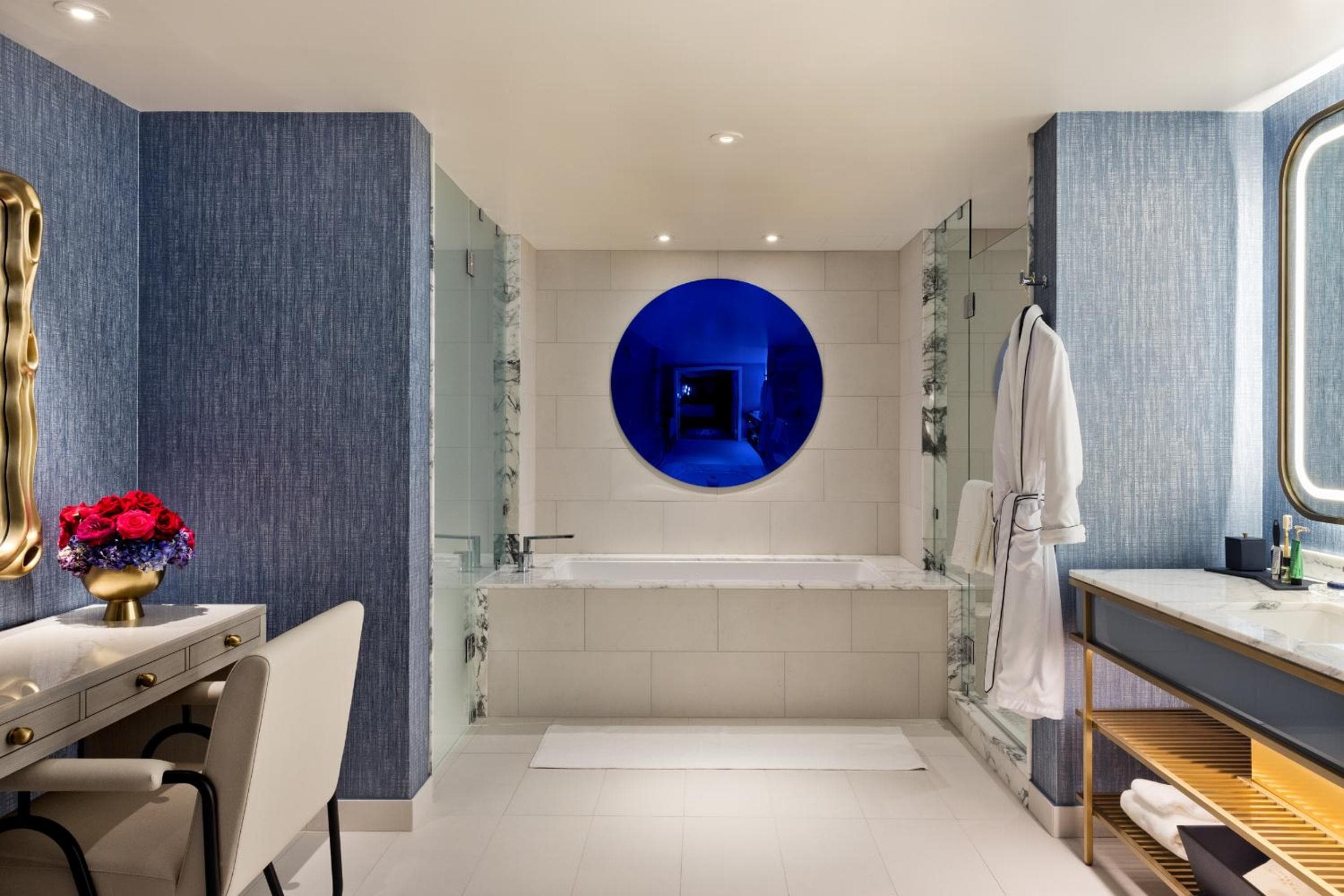 Fontainebleau Las Vegas, MICHELIN Key Award Hotel — 18