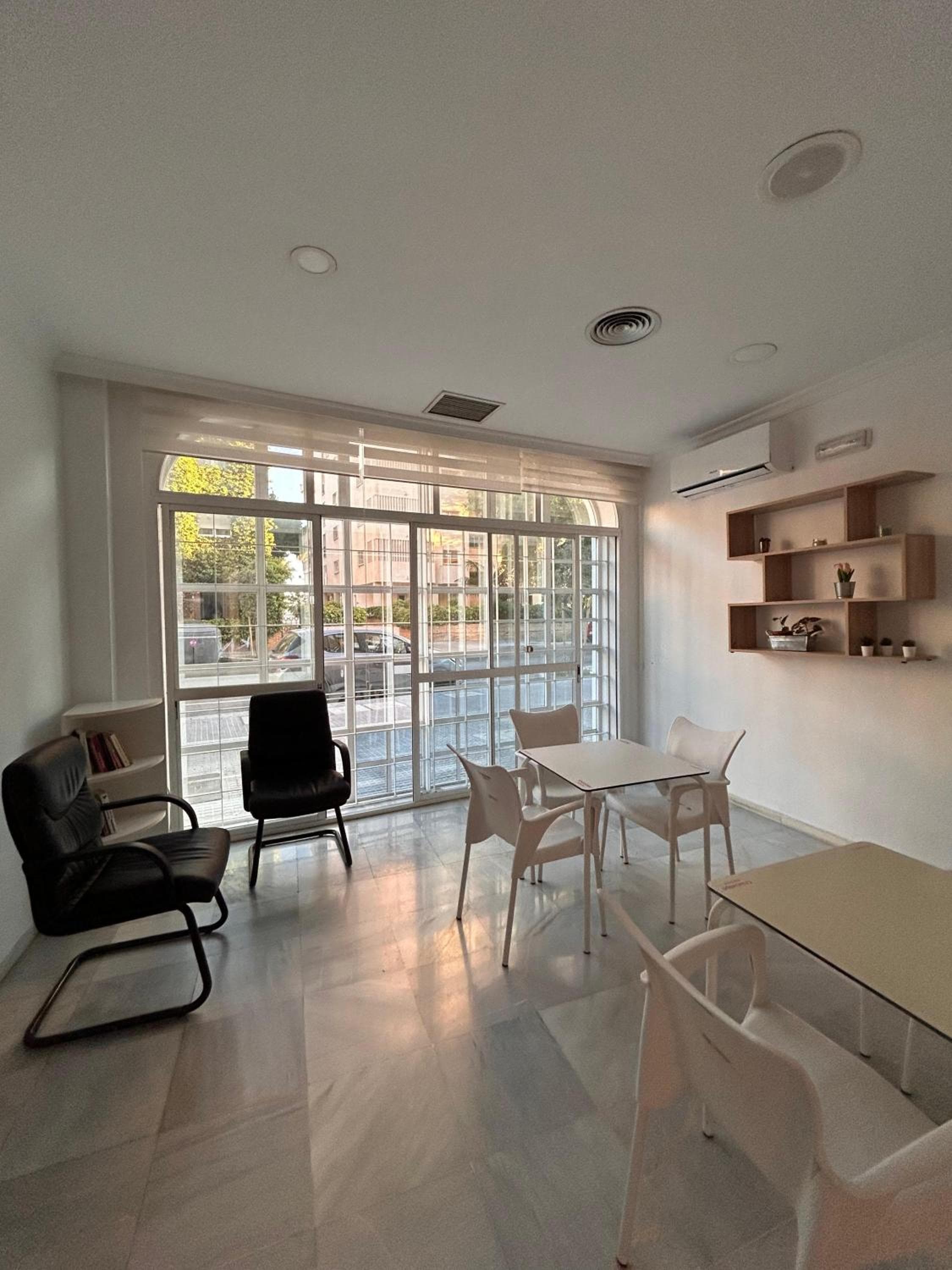 Hostel Sorolla Playa — 2