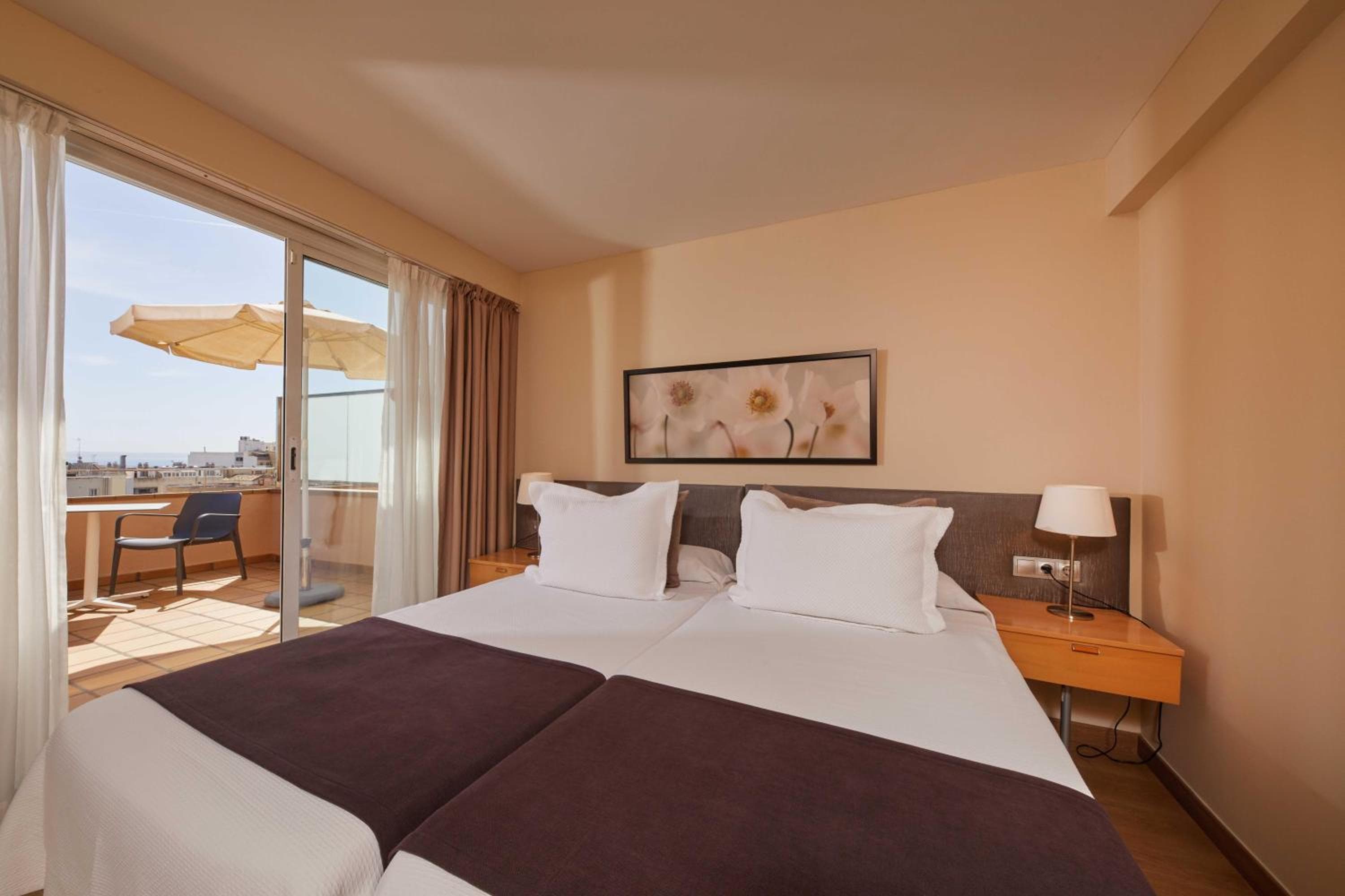 Hotel Zurbarán Palma — 7