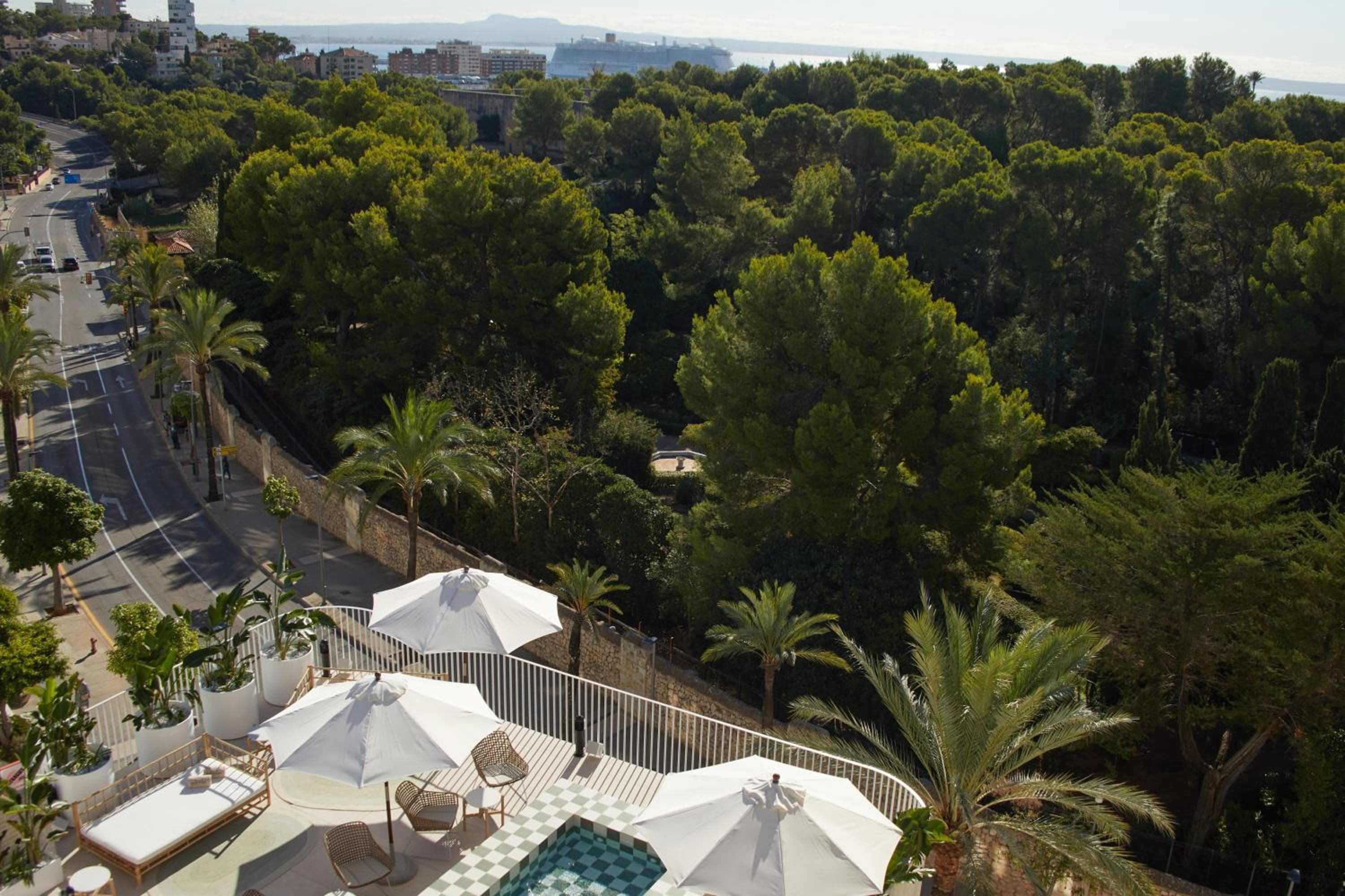 Belle Marivent Boutique Hotel — 8