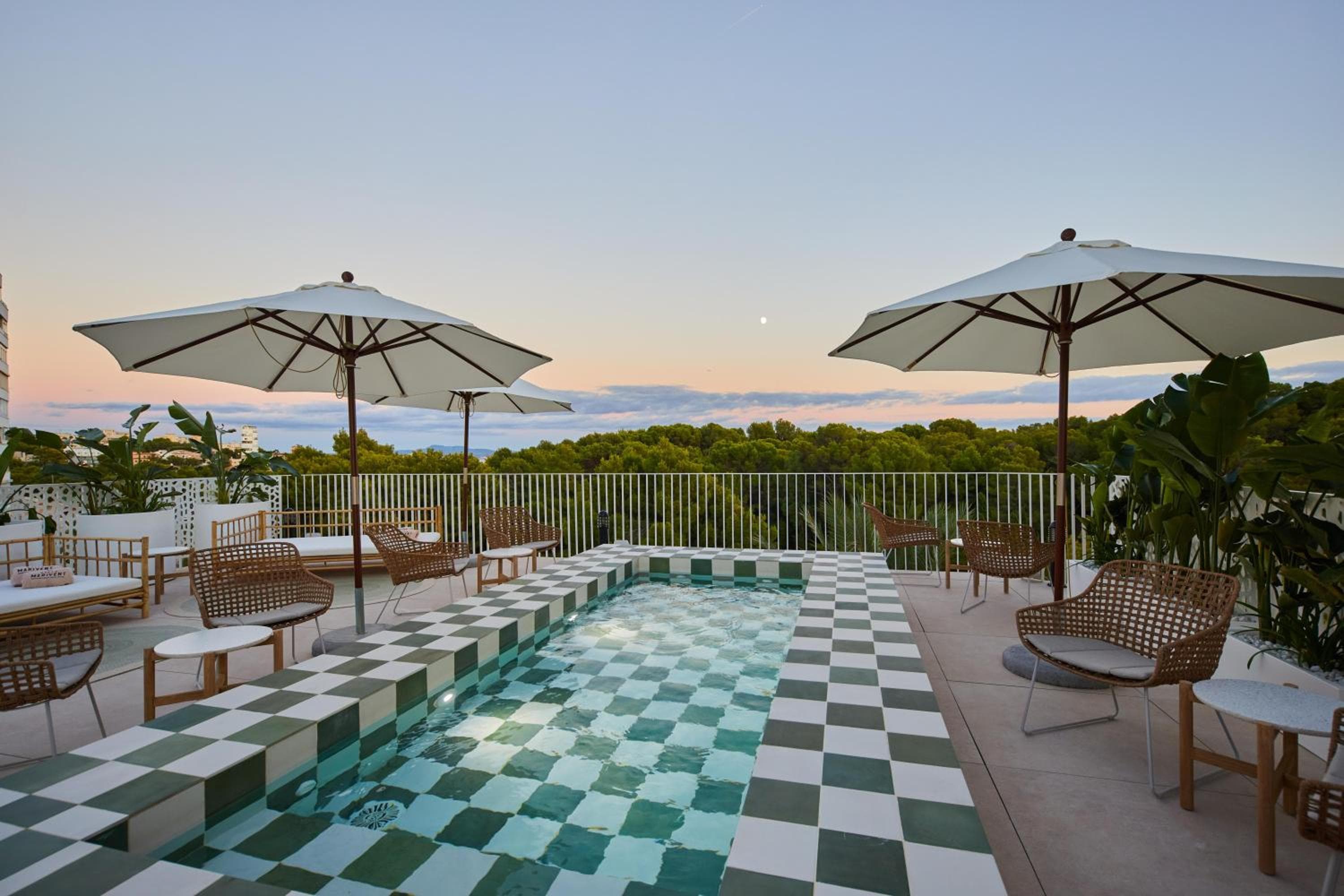 Belle Marivent Boutique Hotel — 9