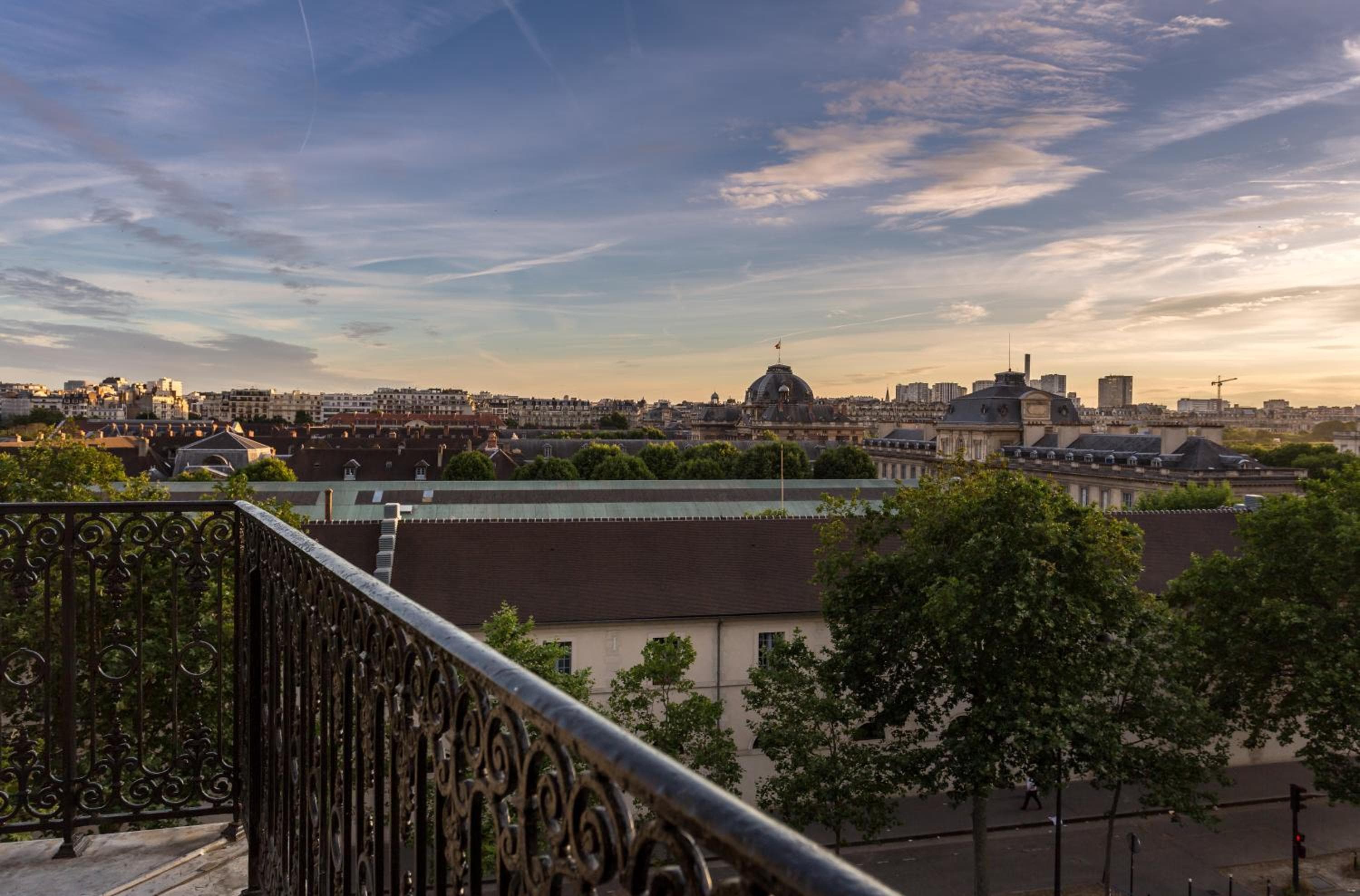 Hotel La Comtesse — 5