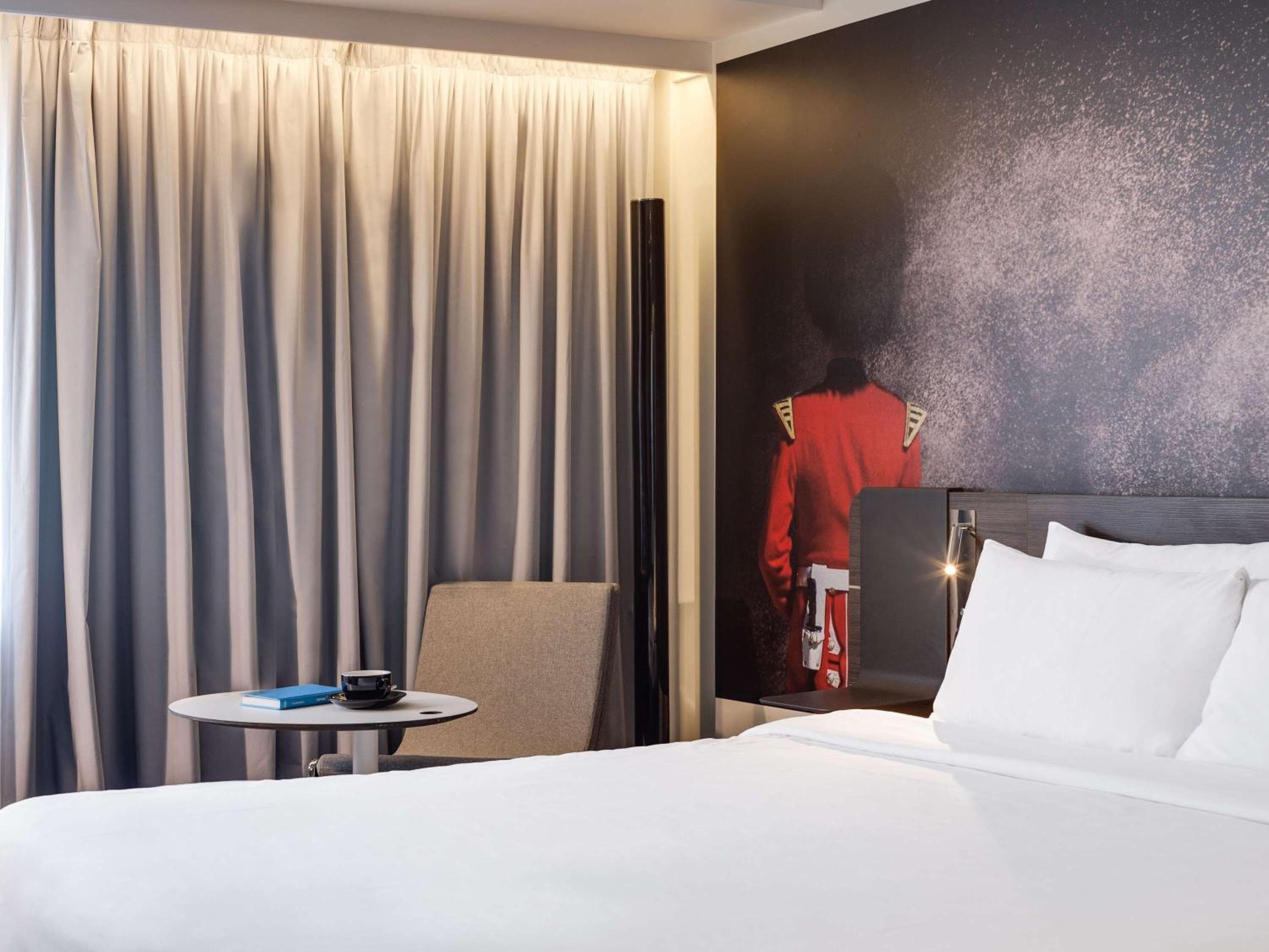 Novotel London Tower Bridge — 11