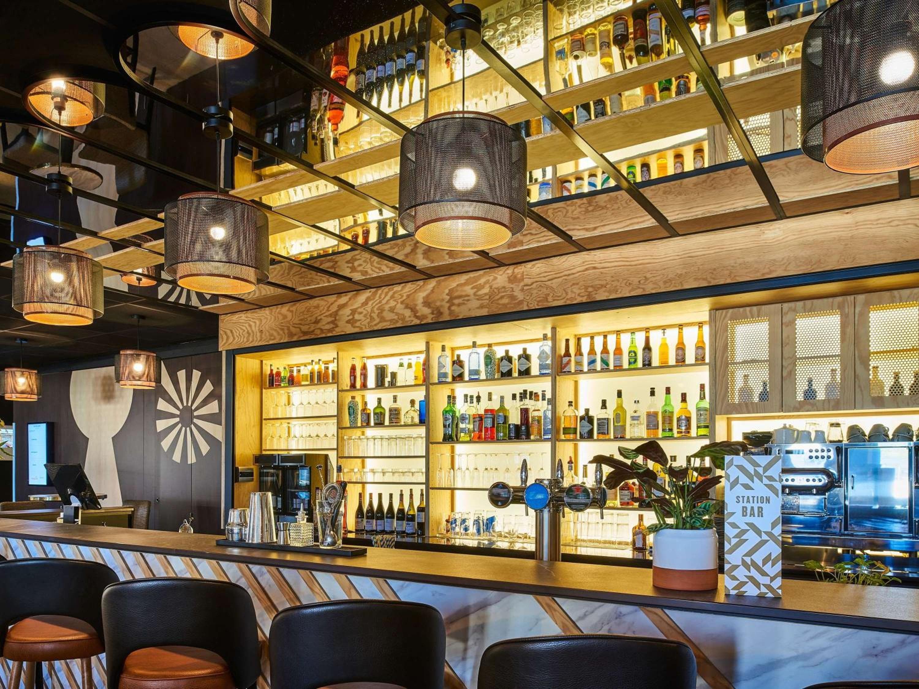 Mercure Paris Gare De Lyon TGV — 18