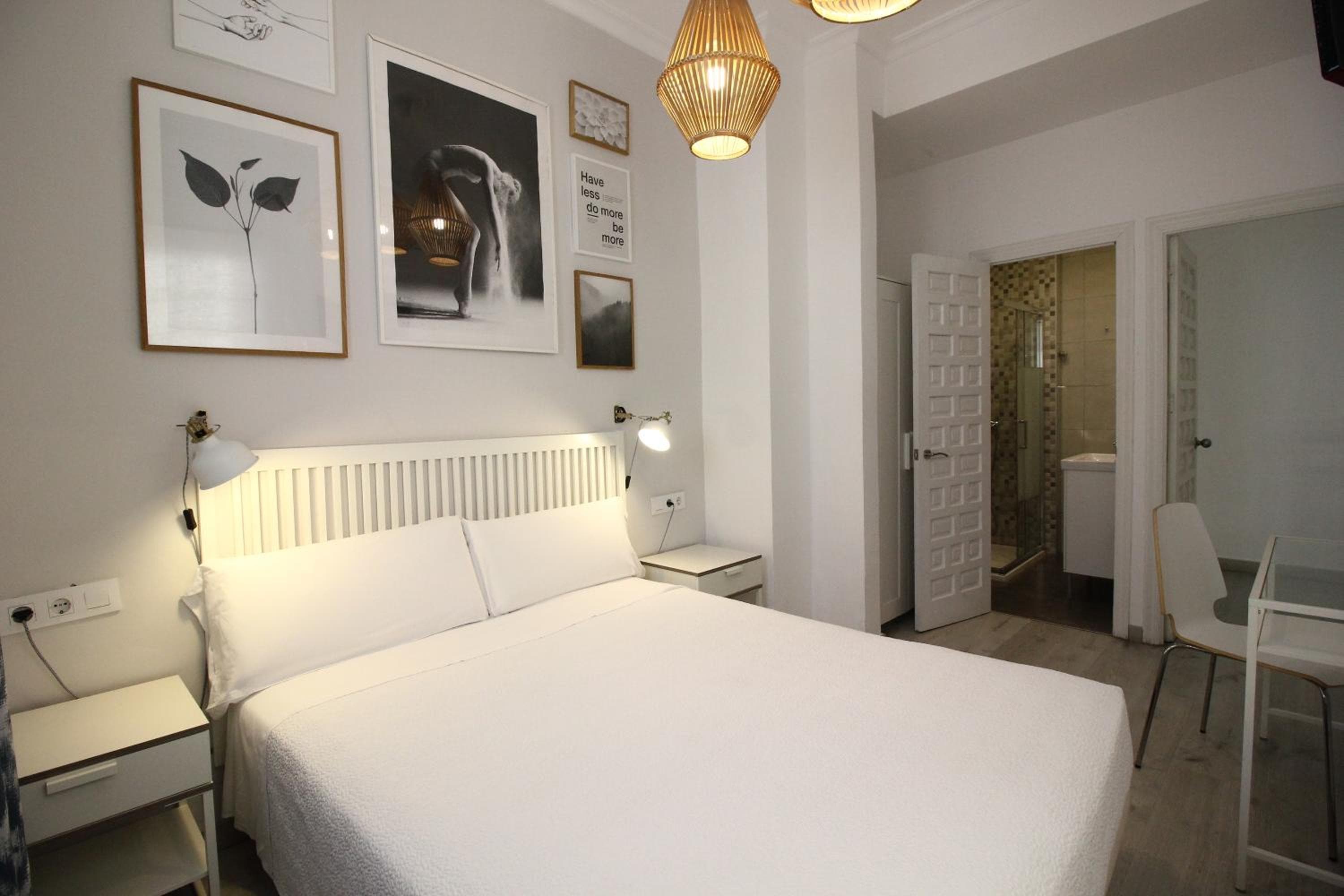 Las Atarazanas - Design Hostal — 10