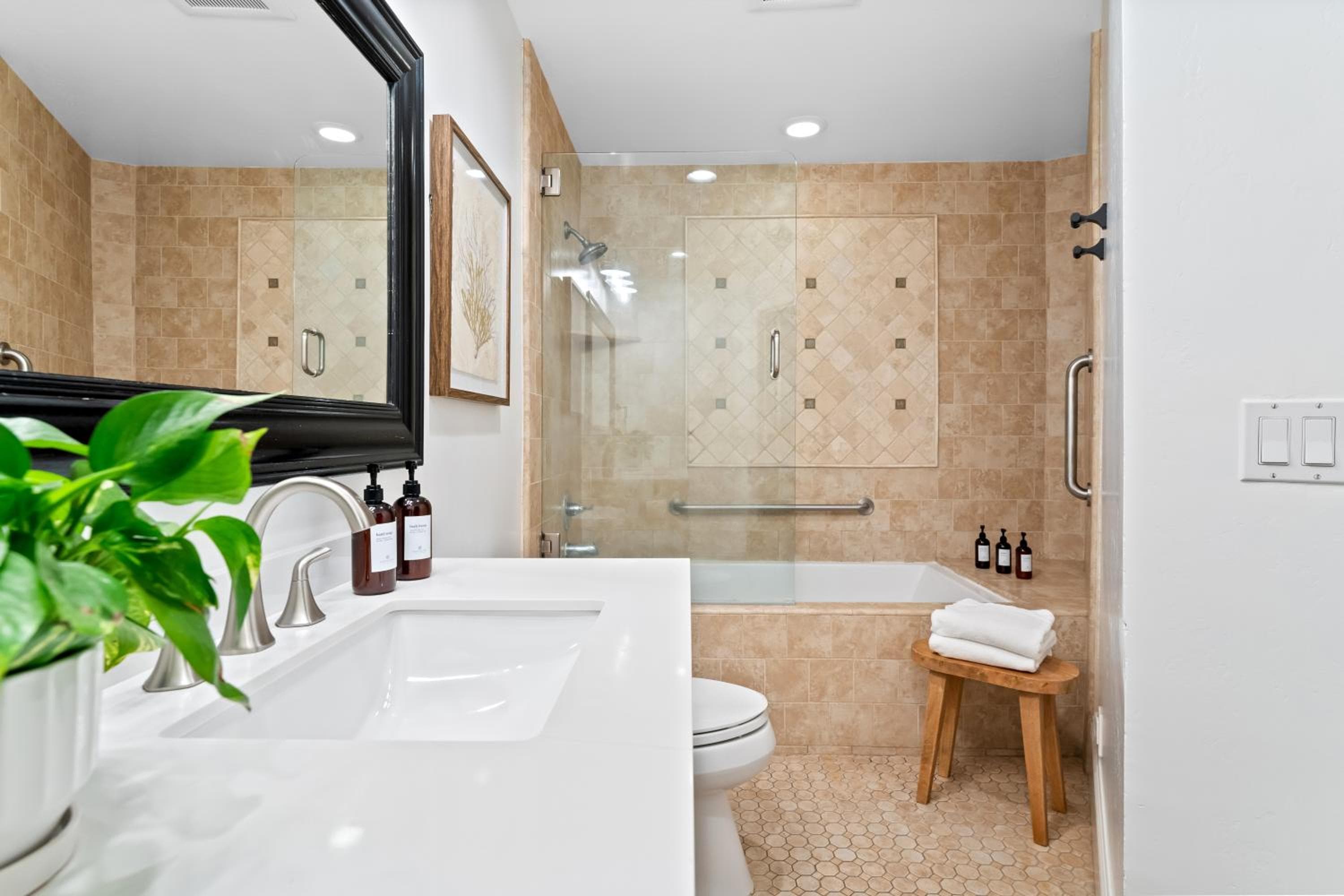 Channel Road Inn, un hotel de cuatro hermanas — 29
