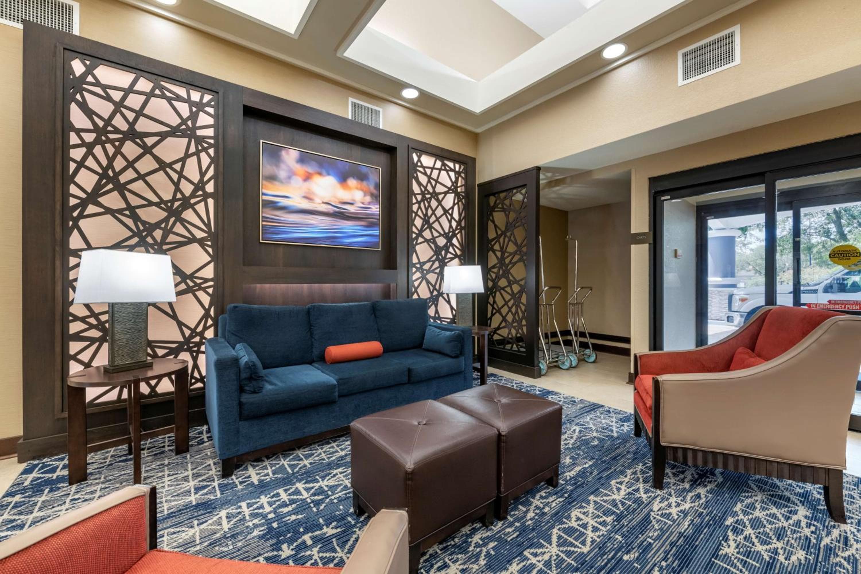 Best Western Plus Orlando East - Zona UCF — 3