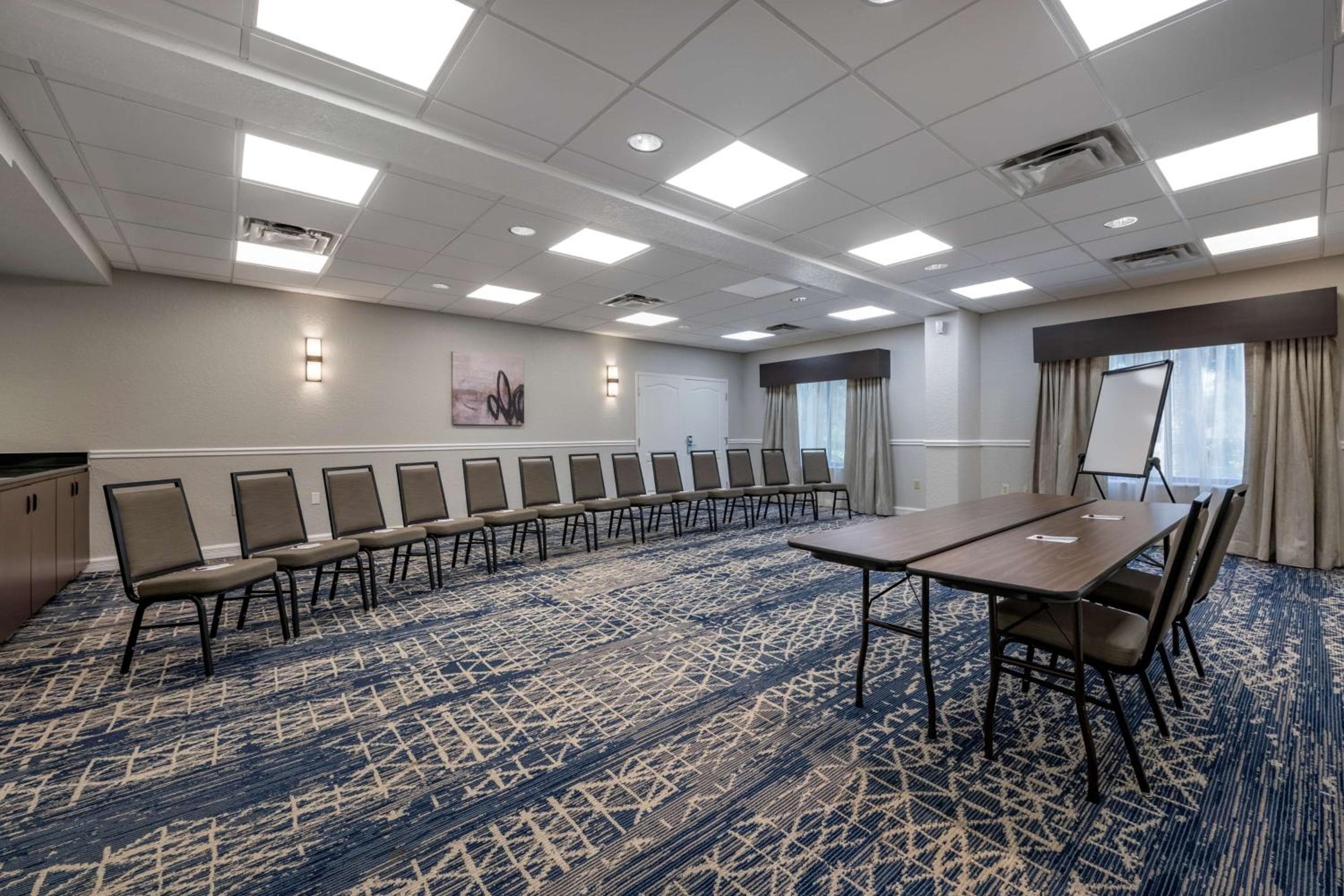 Best Western Plus Orlando East - Zona UCF — 8
