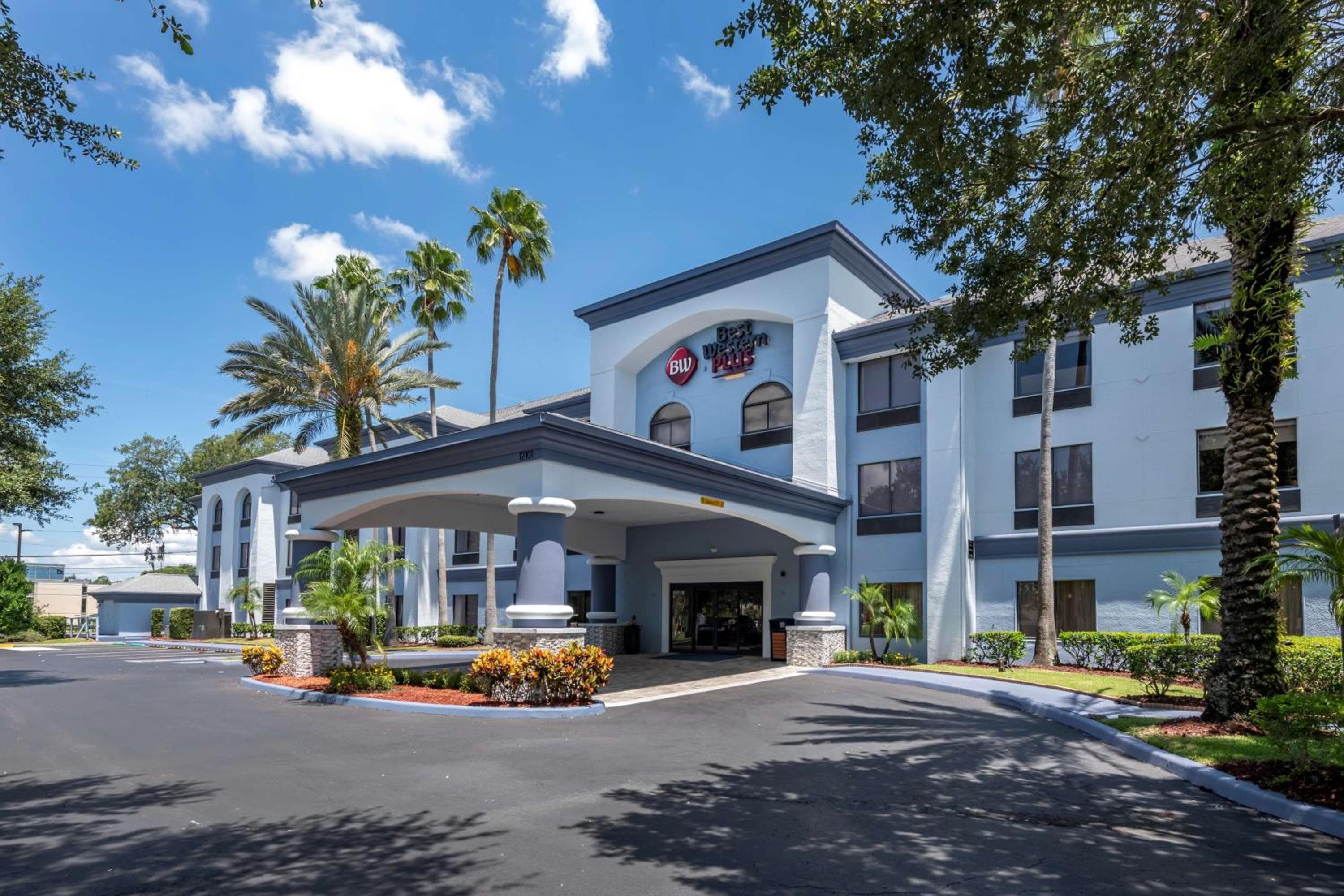 Best Western Plus Orlando East - Zona UCF — 12
