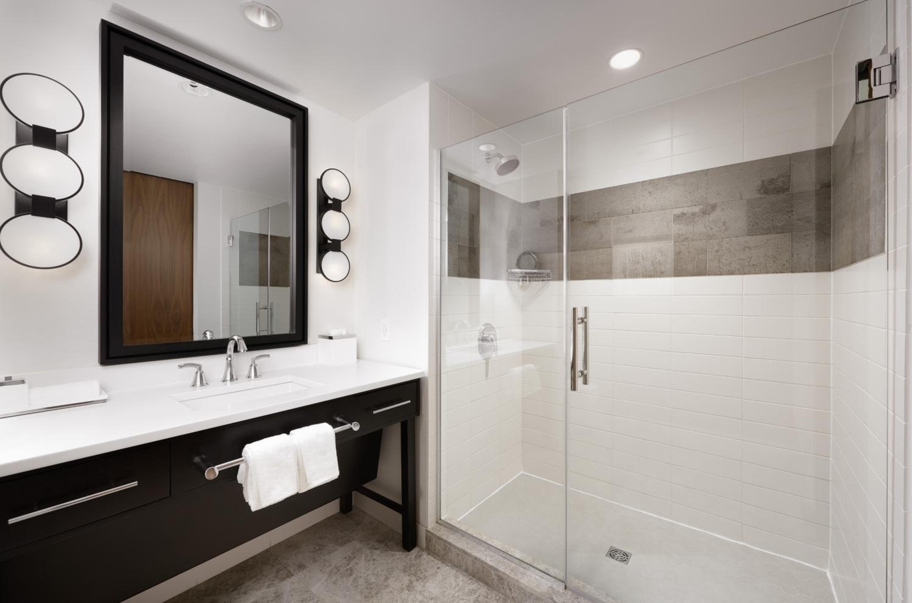 Loews Chicago Hotel hotel, 455 North Park Drive, Chicago, United States — photo 60