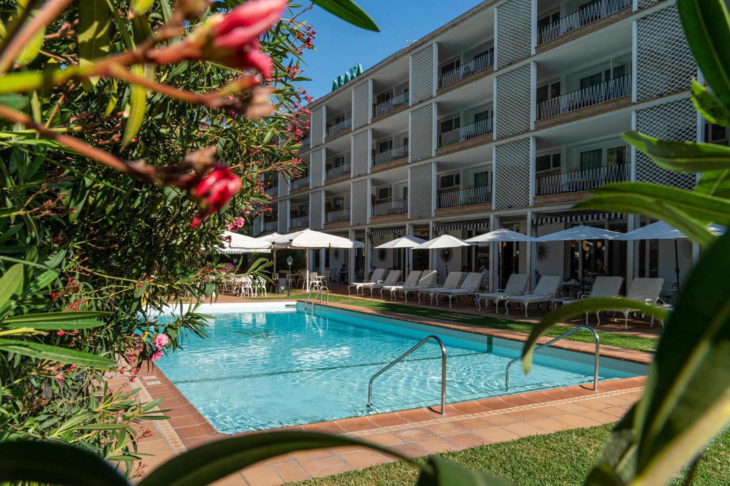 Hotel Araxá - Sólo Adultos — 2