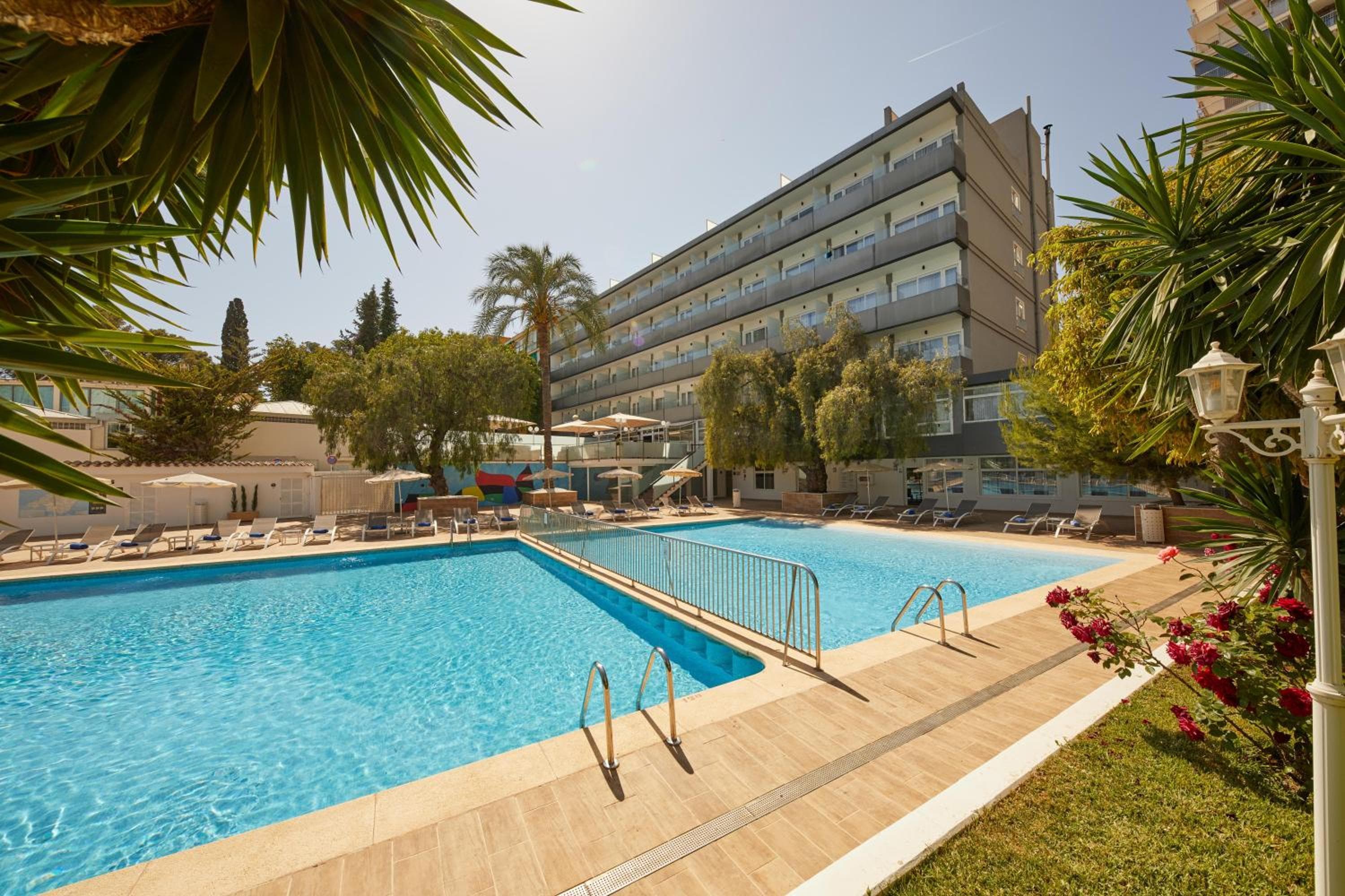 Hotel Joan Miró Museum — 11