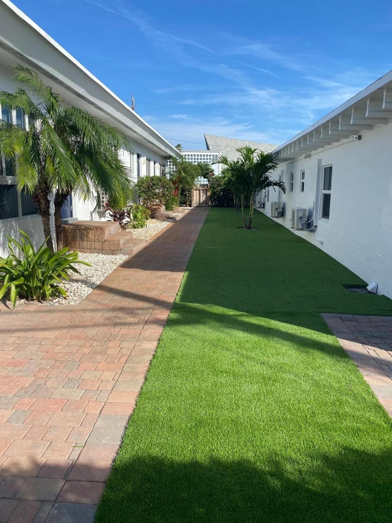 2 Min Walk To The Beach- Renovated King Studio #2 — 6