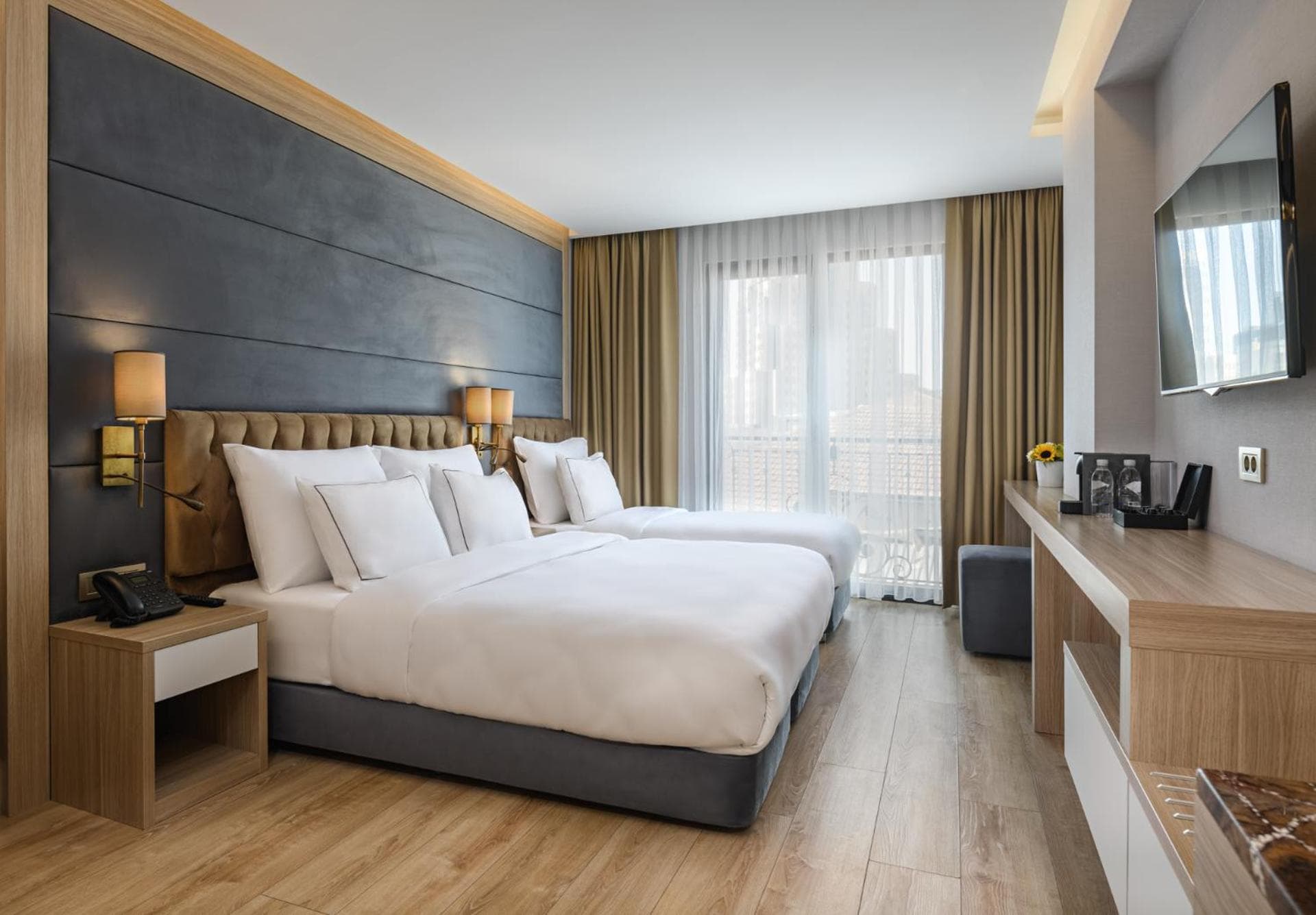 Gleam Bomonti Hotel — 24