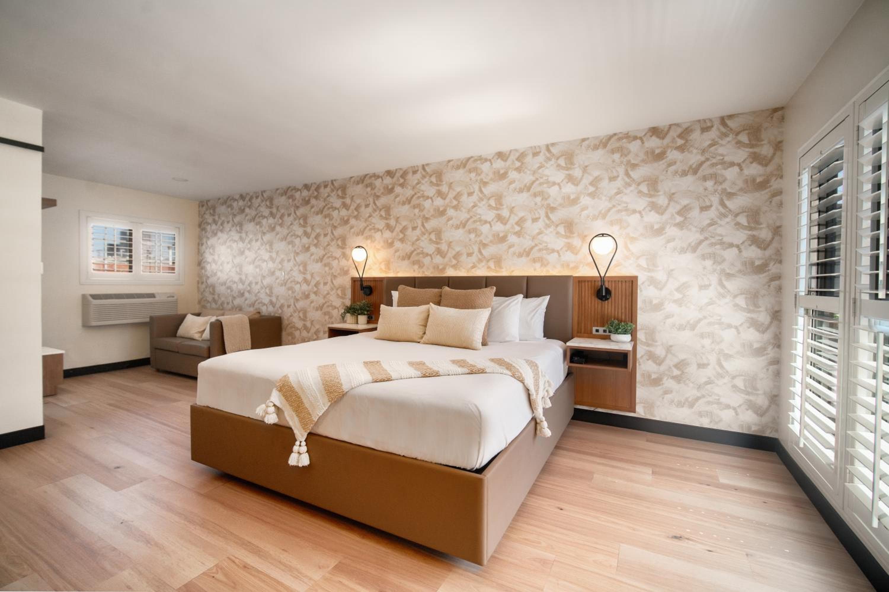 LYFE INN & SUITES by AGA - Beverly Hills — 8