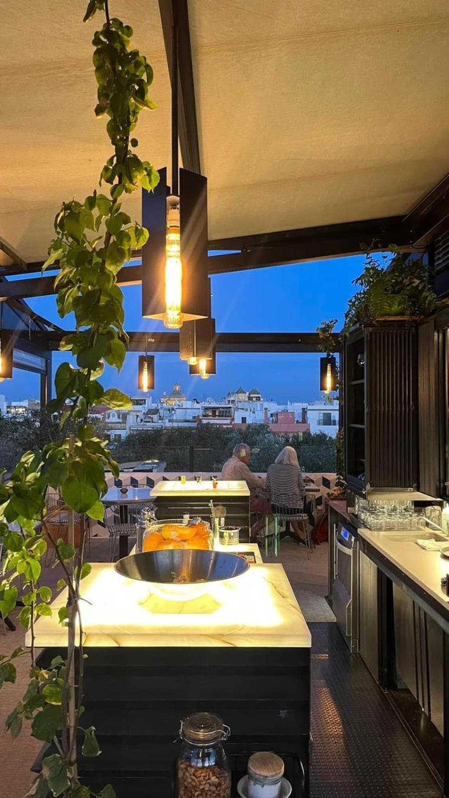 La casa d'angolo — 13
