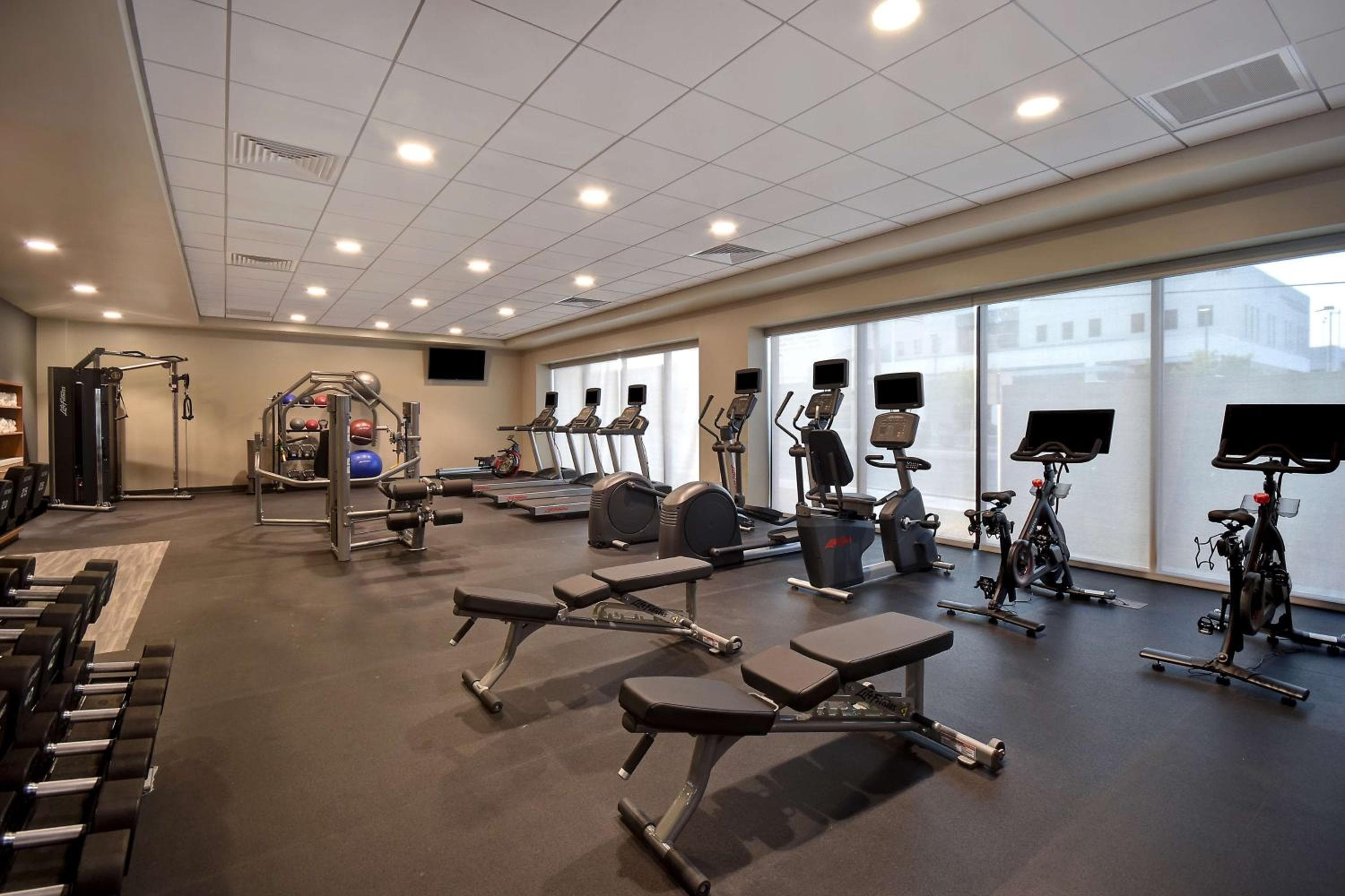 Hampton Inn & Suites Las Vegas Convention Center: nessuna tariffa resort — 18