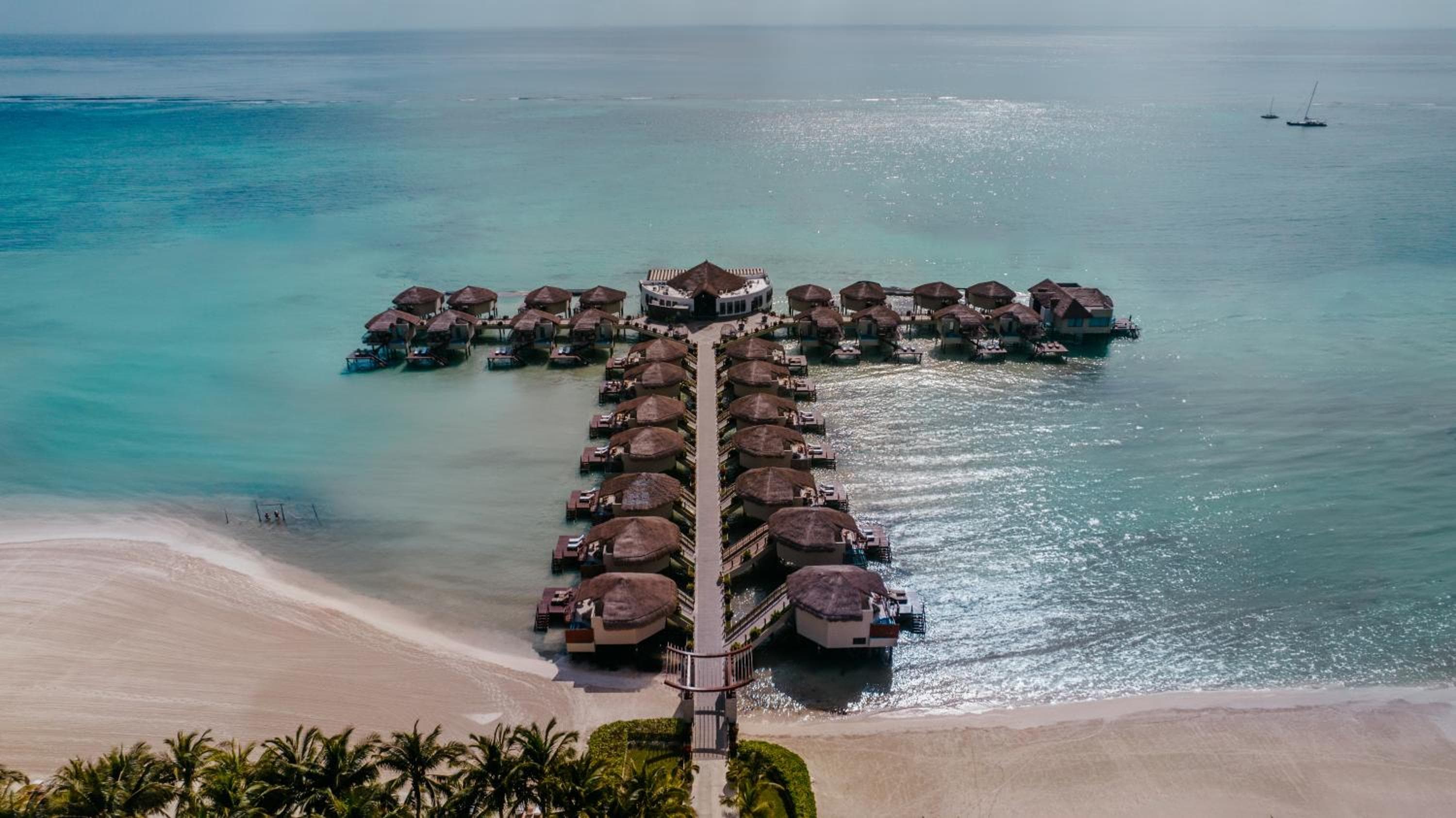 Palafitos Overwater Bungalows, All & More Inclusive - Adults Only — 10