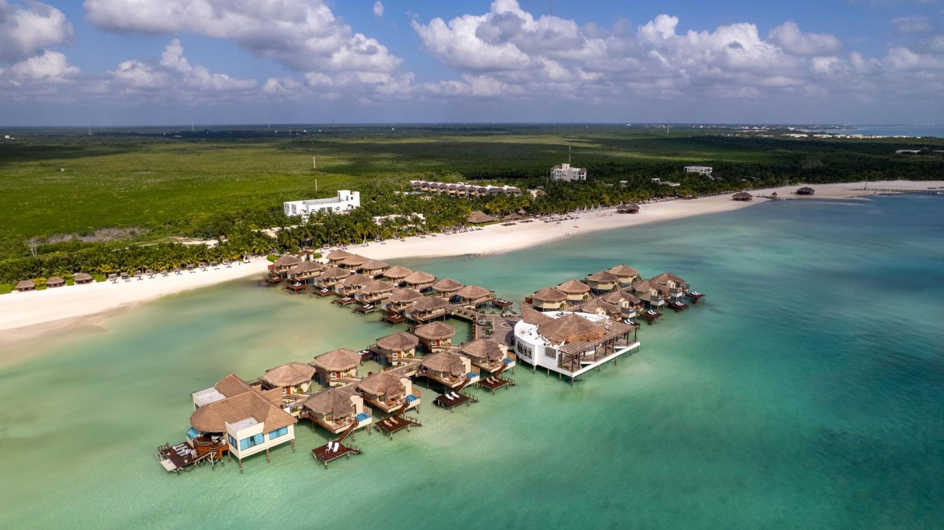 Palafitos Overwater Bungalows, All & More Inclusive - Adults Only — 4