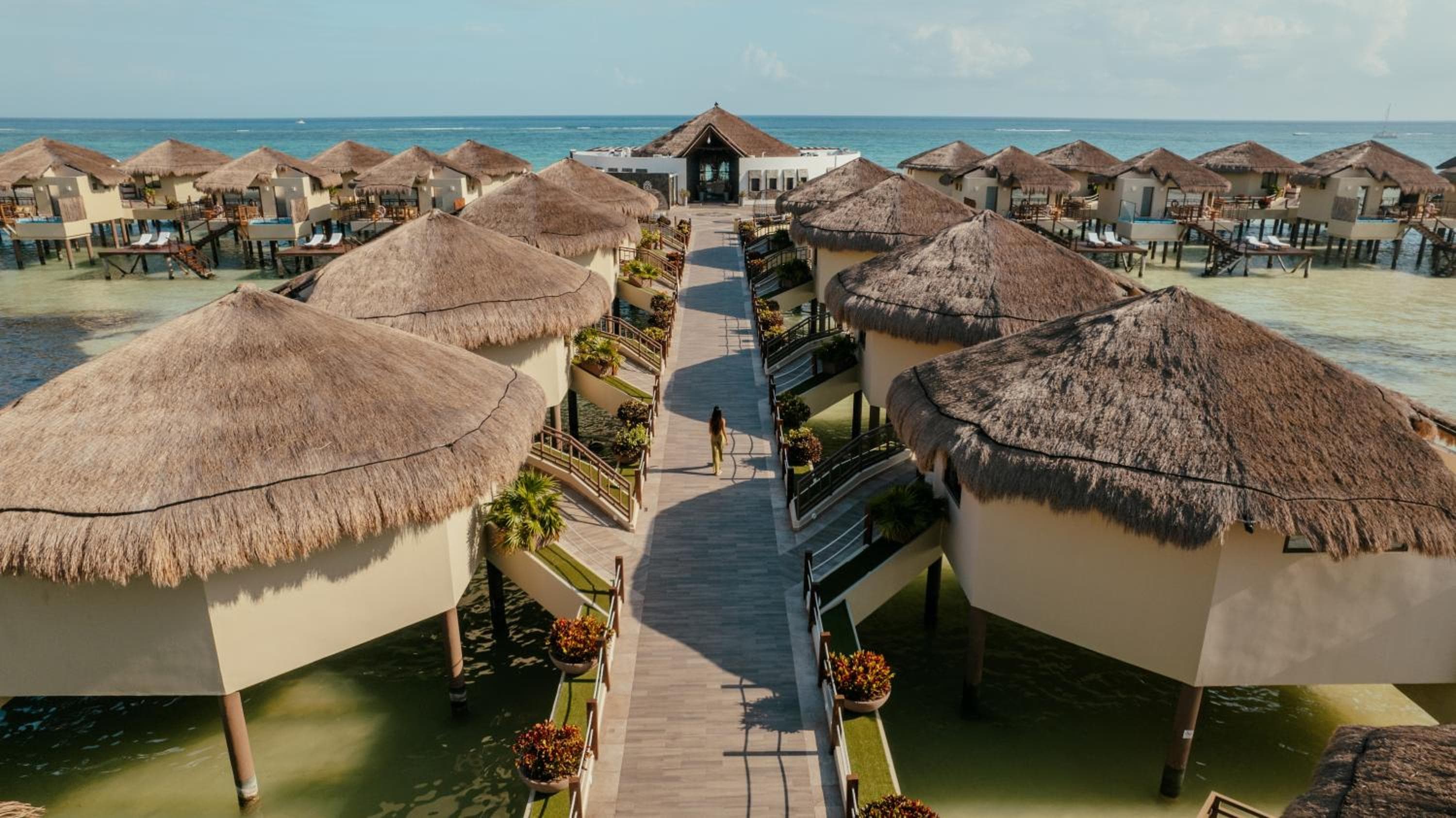 Palafitos Overwater Bungalows, All & More Inclusive - Adults Only — 14