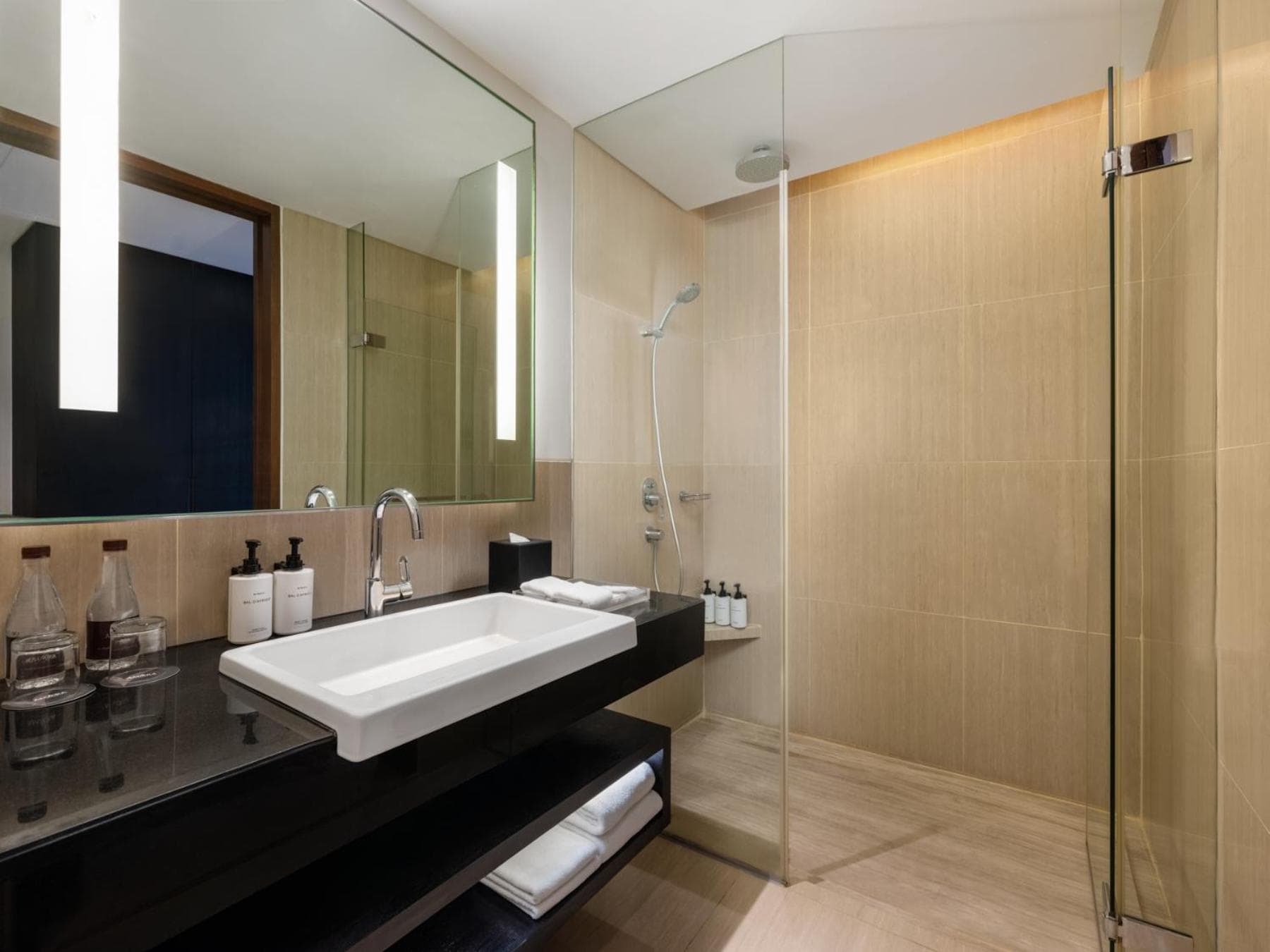 Amara Bangkok Hotel hotel, 180/1 Surawong Road, Sipraya, Bangrak, Bangkok, Thailand — photo 37