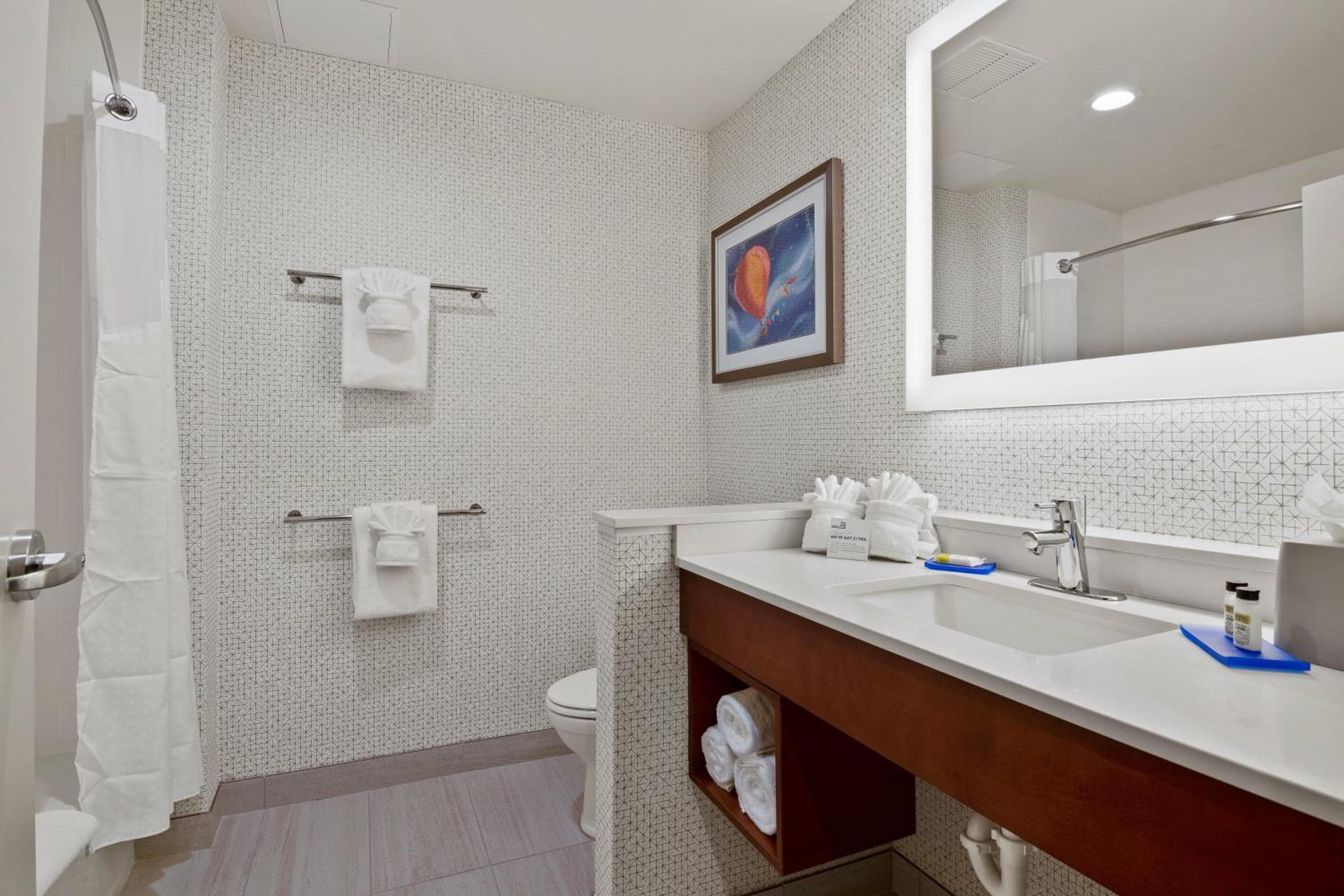 Holiday Inn Express & Suites Orlando-Lake Buena Vista, un hotel IHG — 9